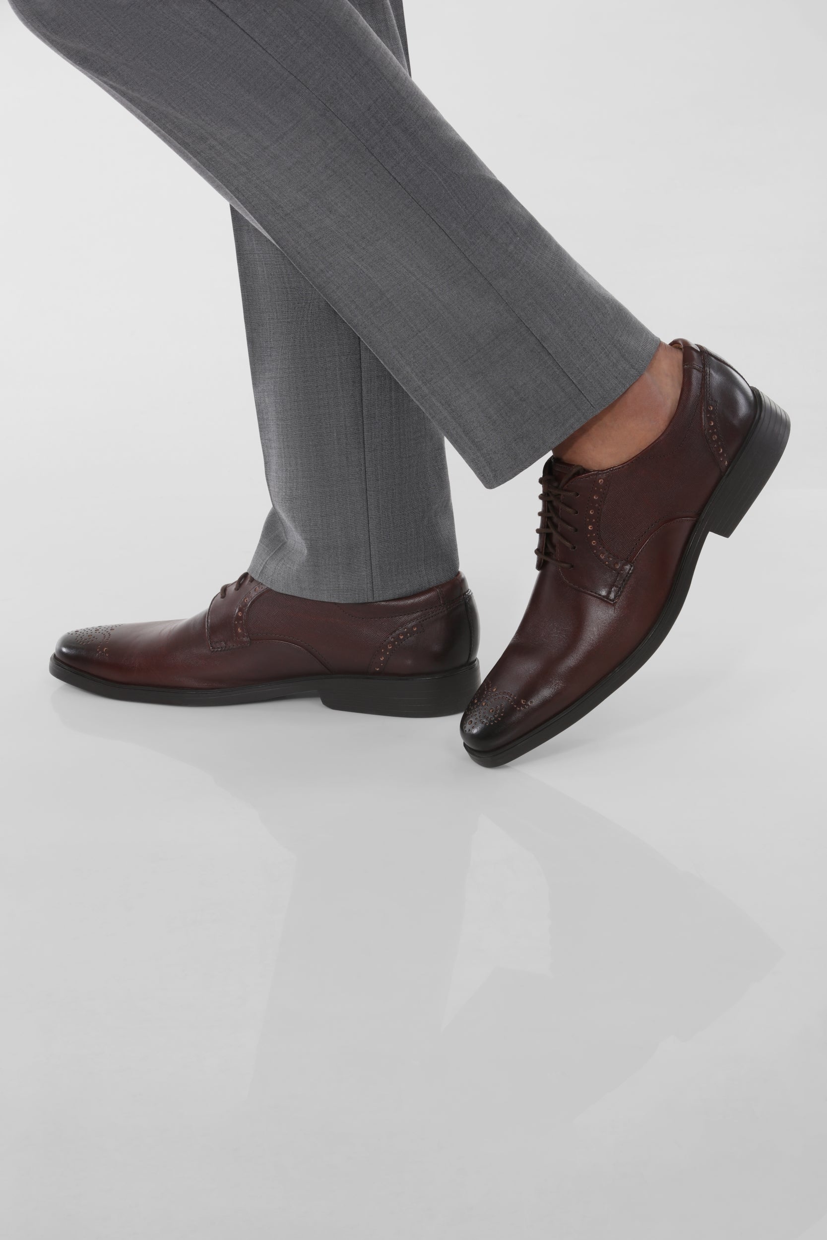Brogue Medallion Cap Toe Derby Shoe