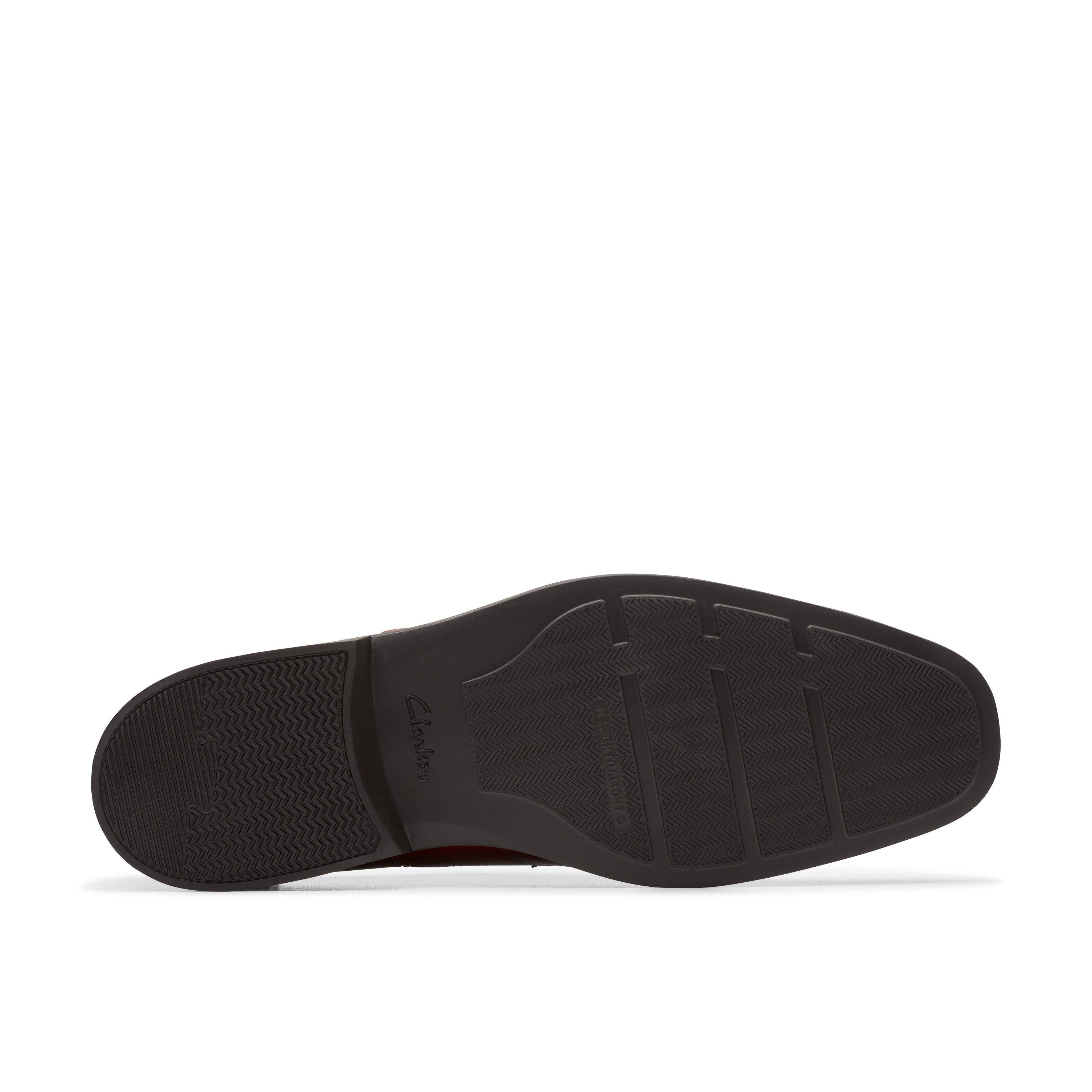 Brogue Medallion Cap Toe Derby Shoe
