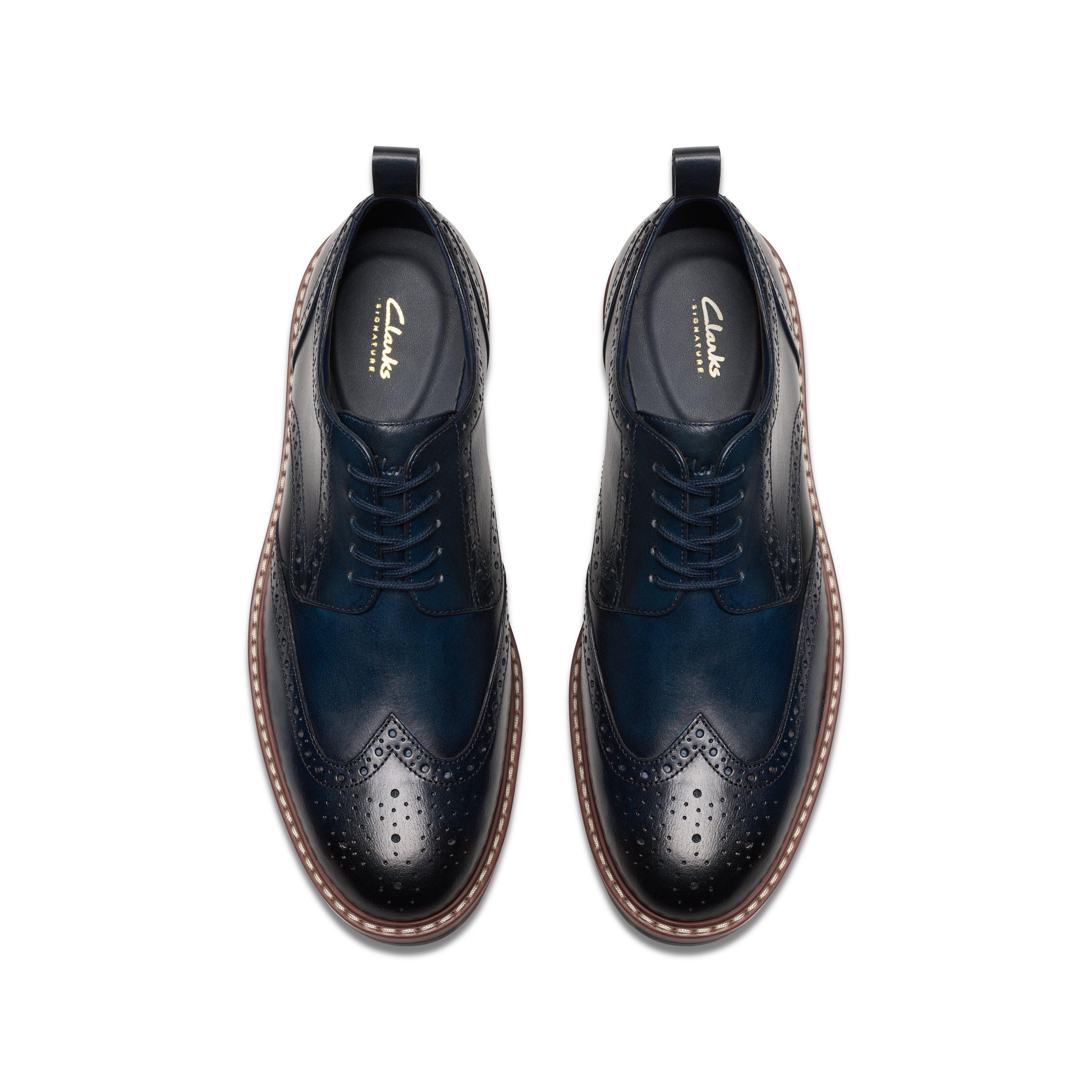 Contrast Stitch Welt Wingtip Brogue Leather Derby Shoe