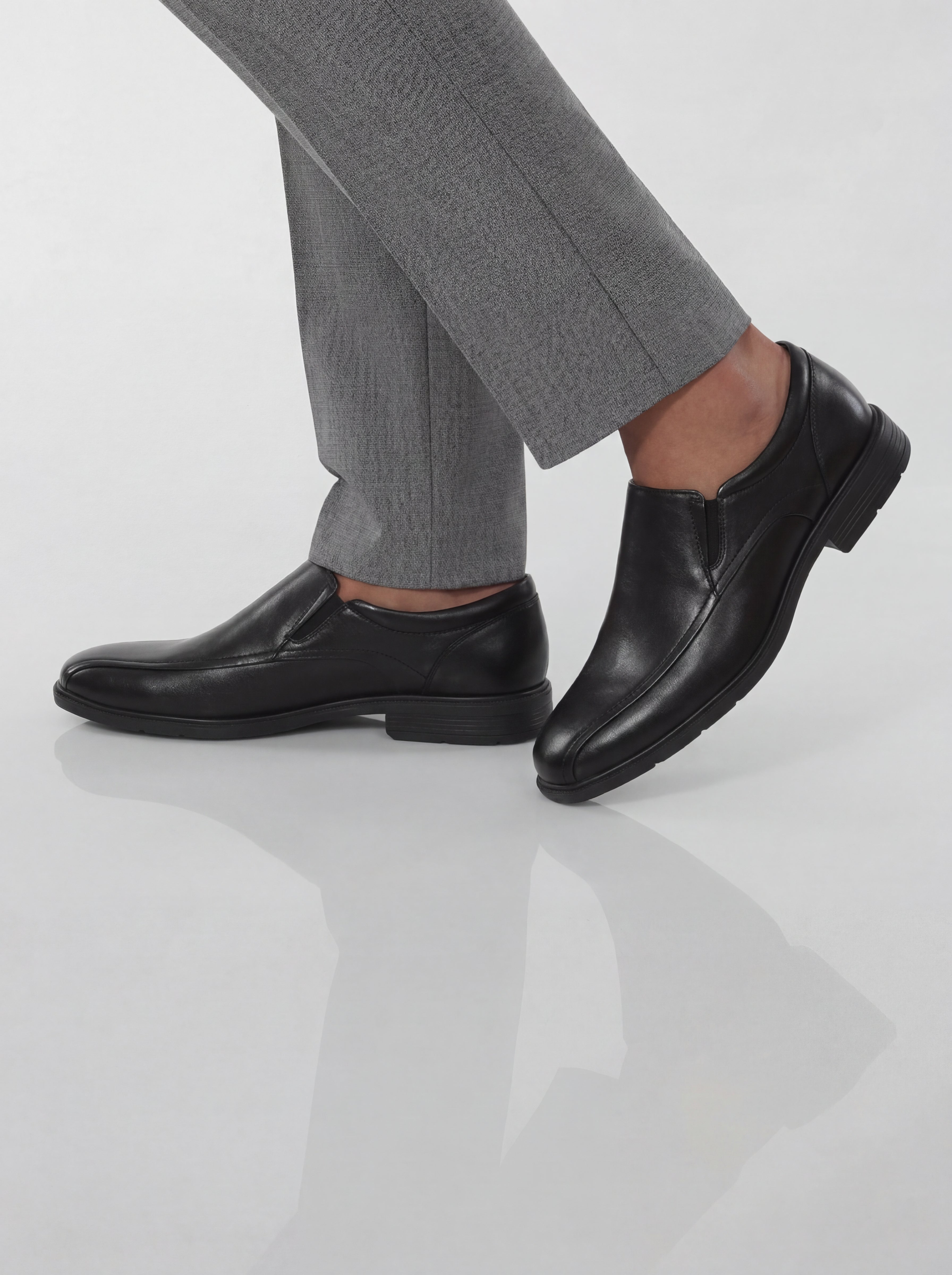 Steadwell Step Mens Closed Toe Slip-On Shoe