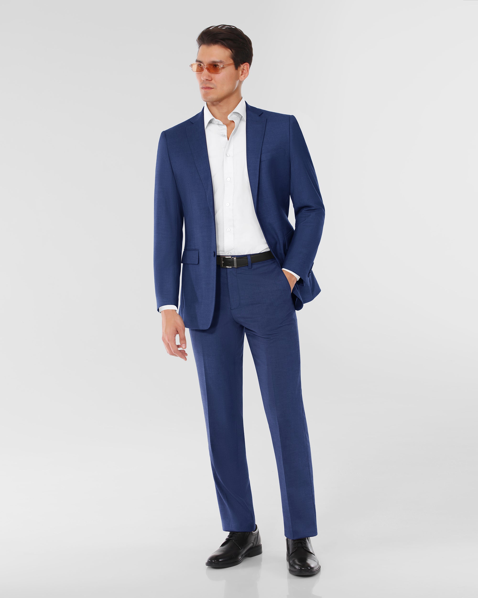 Performance Modern Fit Suit