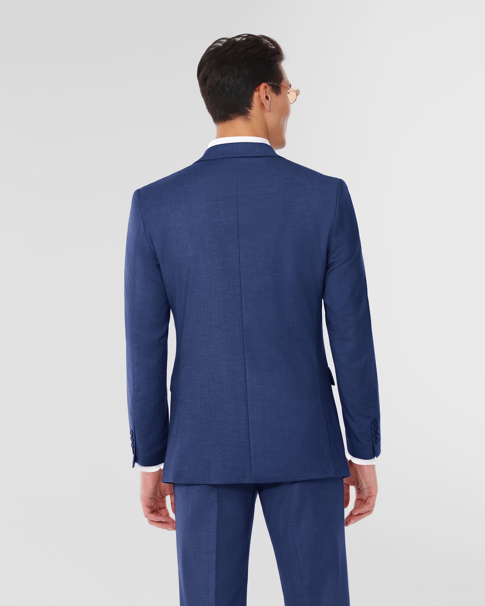 Performance Modern Fit Suit
