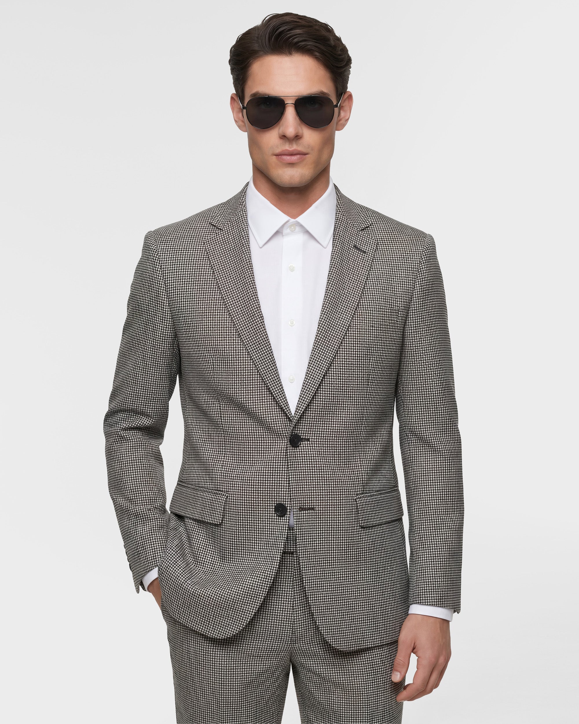Mini Houndstooth Slim Fit Wool Blend Suit