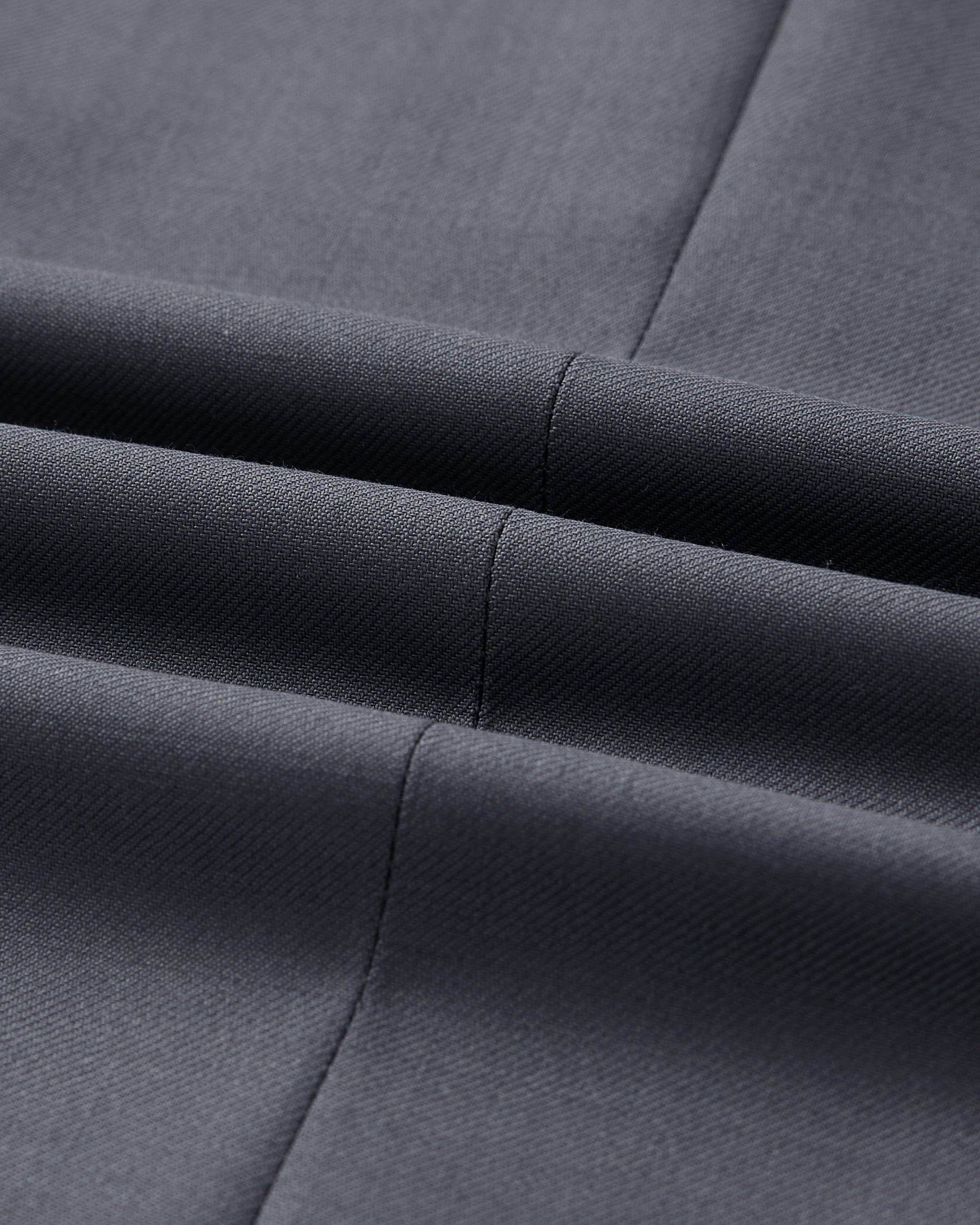 Luxury Wool Tailored Fit Suit
