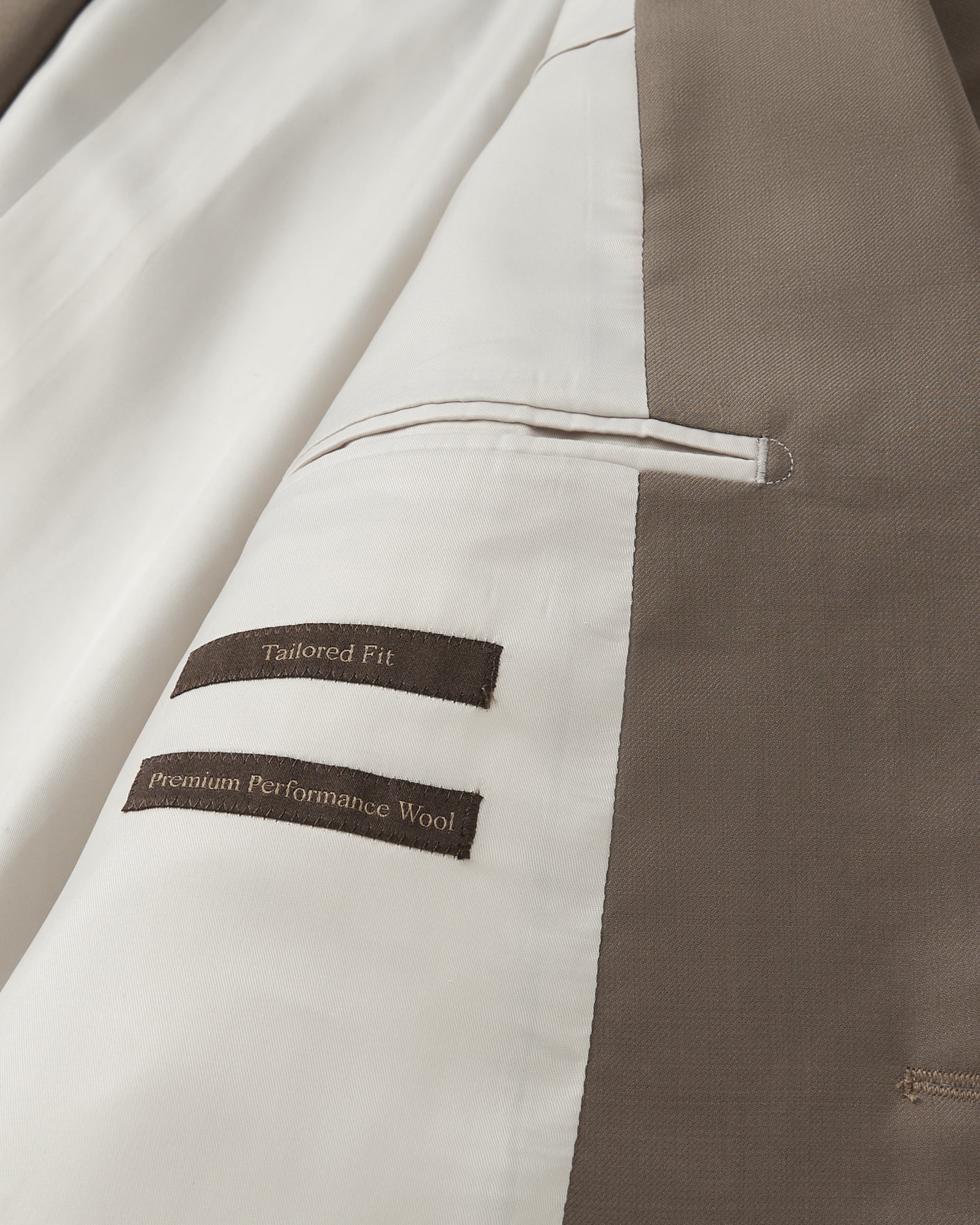 Luxury Wool Tailored Fit Suit