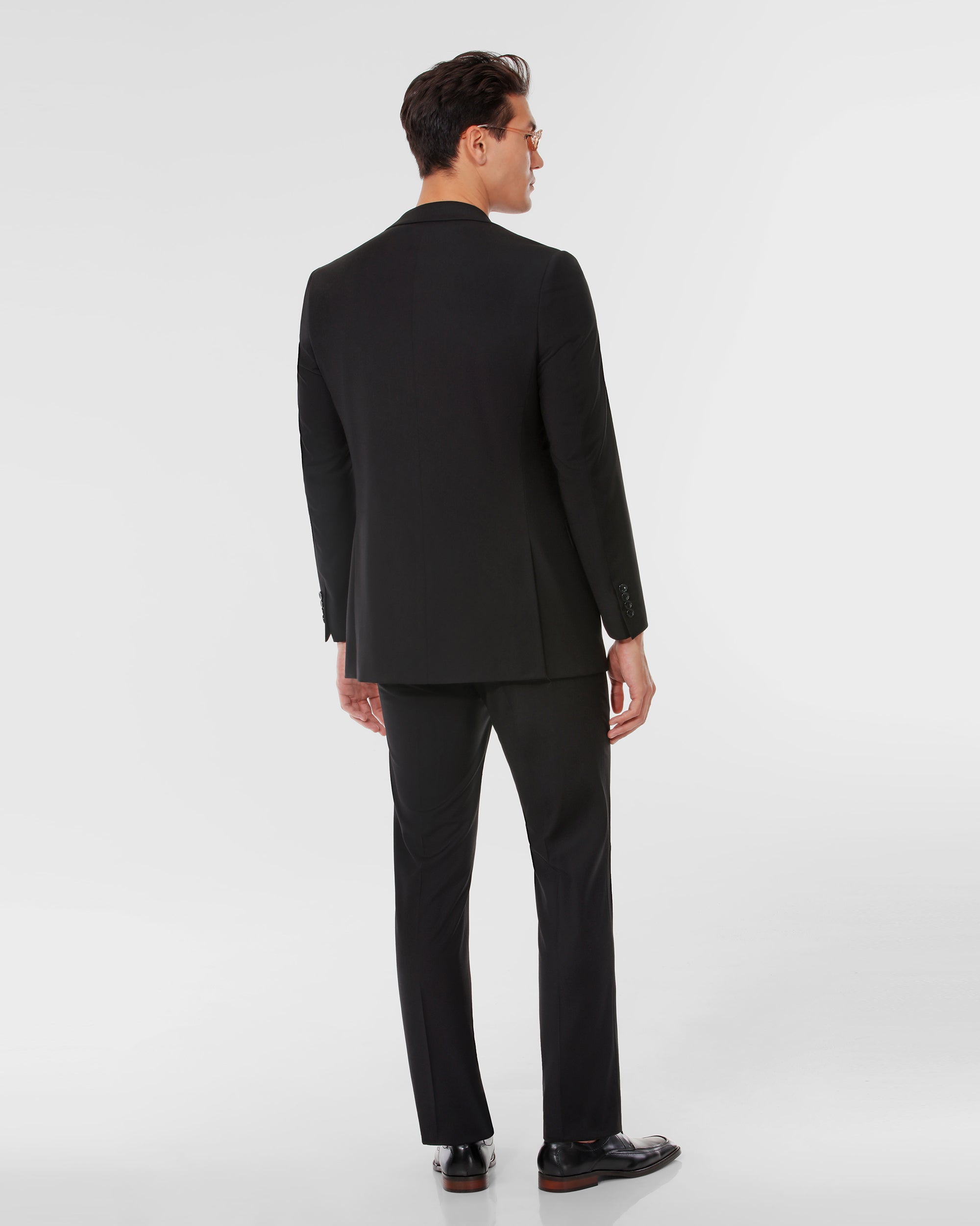 Contemporary Modern Fit Suit