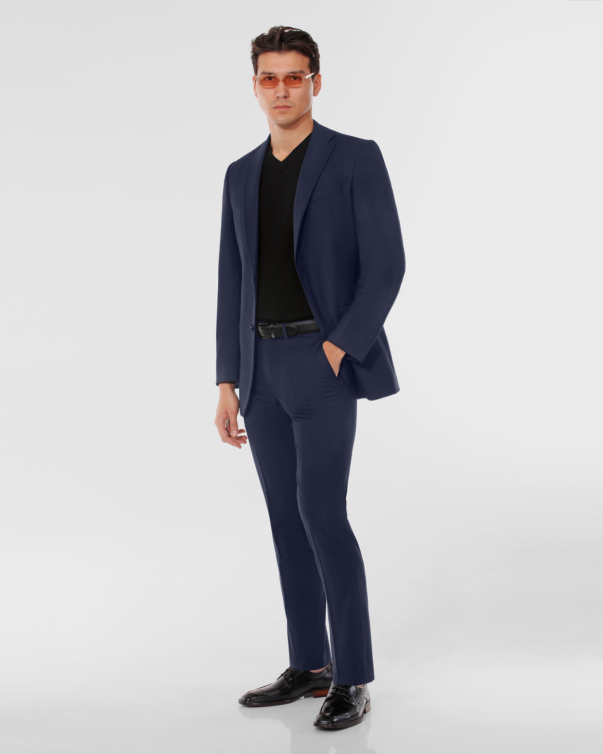Contemporary Modern Fit Suit
