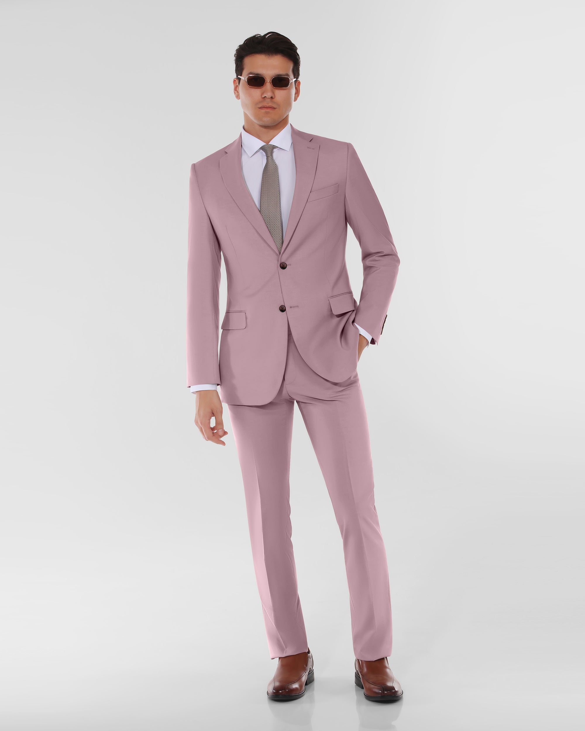 Contemporary Modern Fit Suit