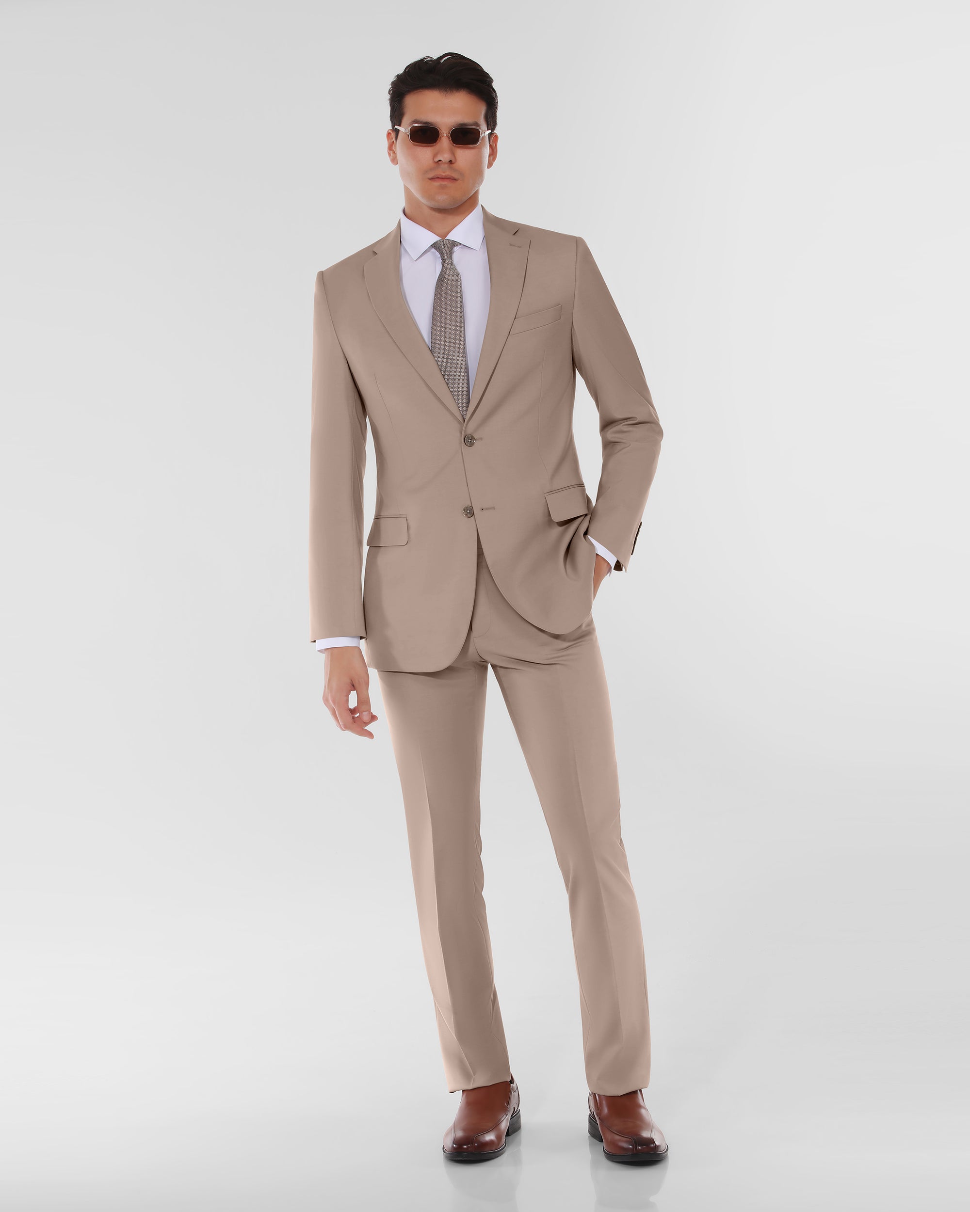 Contemporary Modern Fit Suit