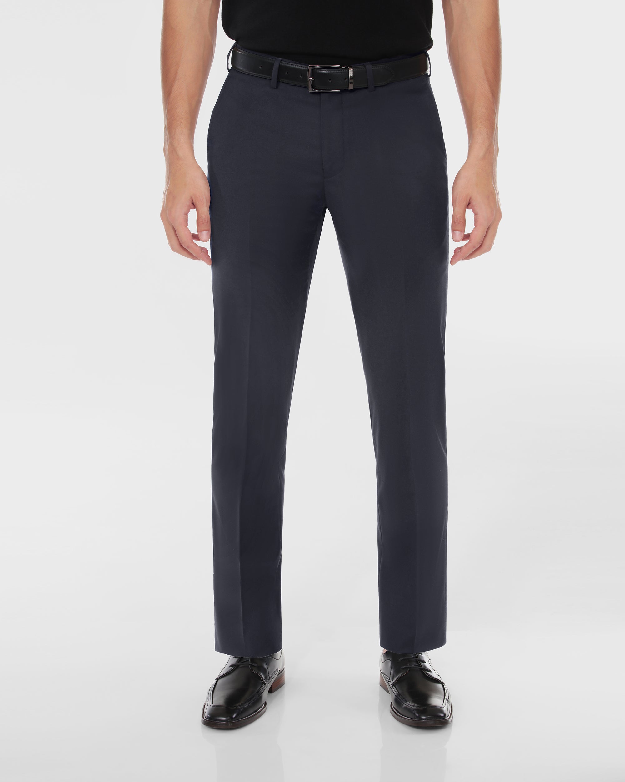 Contemporary Modern Fit Suit