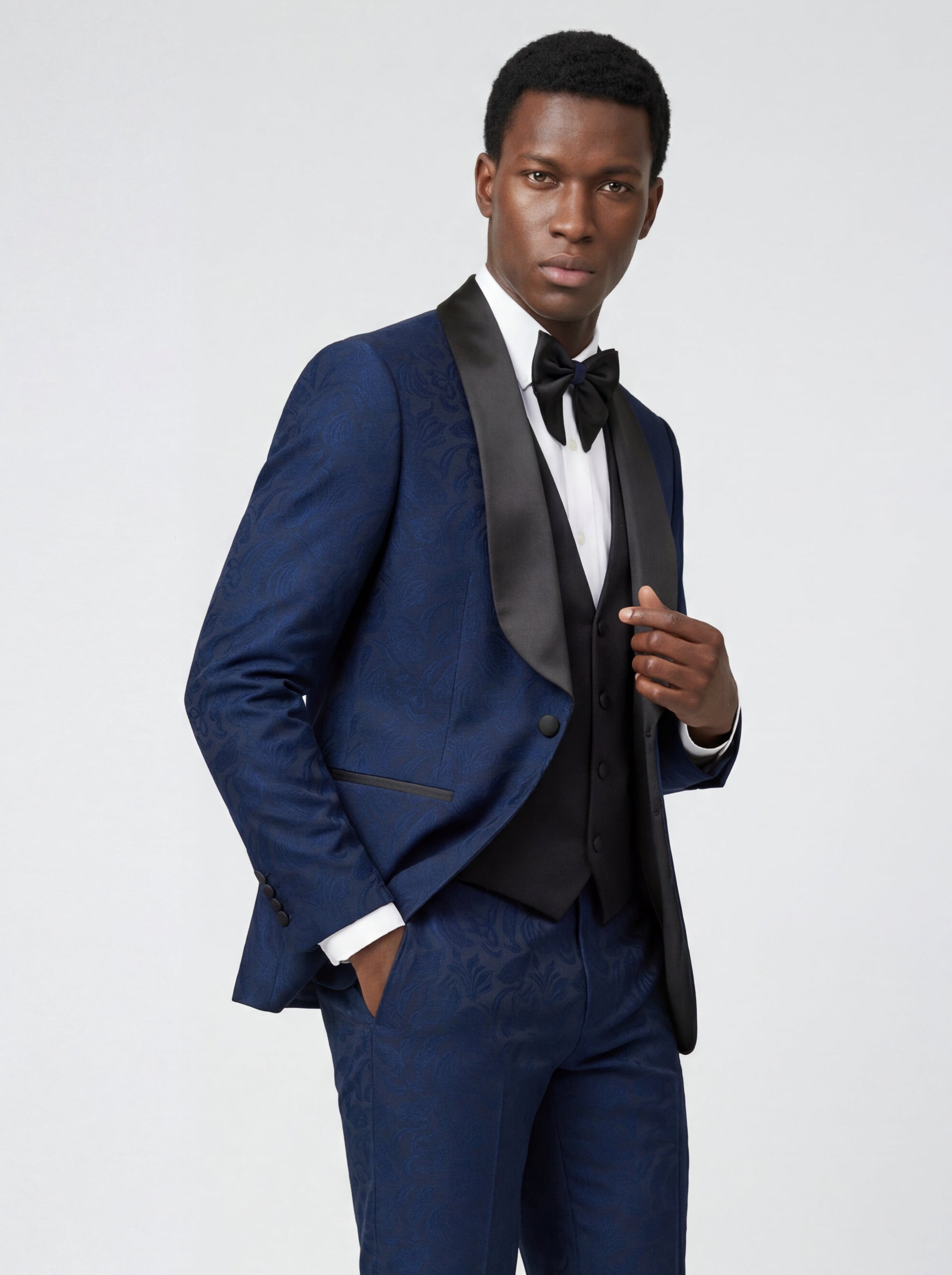 The 2026 Prom Tuxedo Guide: Affordable Picks, Fit Tips & What's Trending