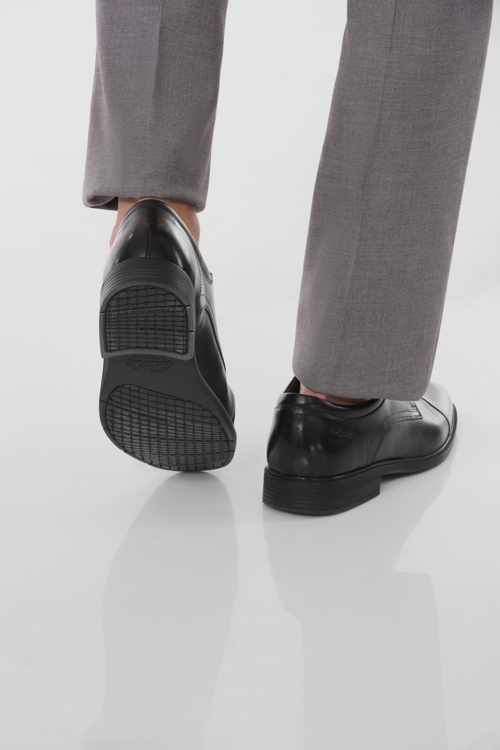 Classic Leather Cap Toe Derby Dress Shoe