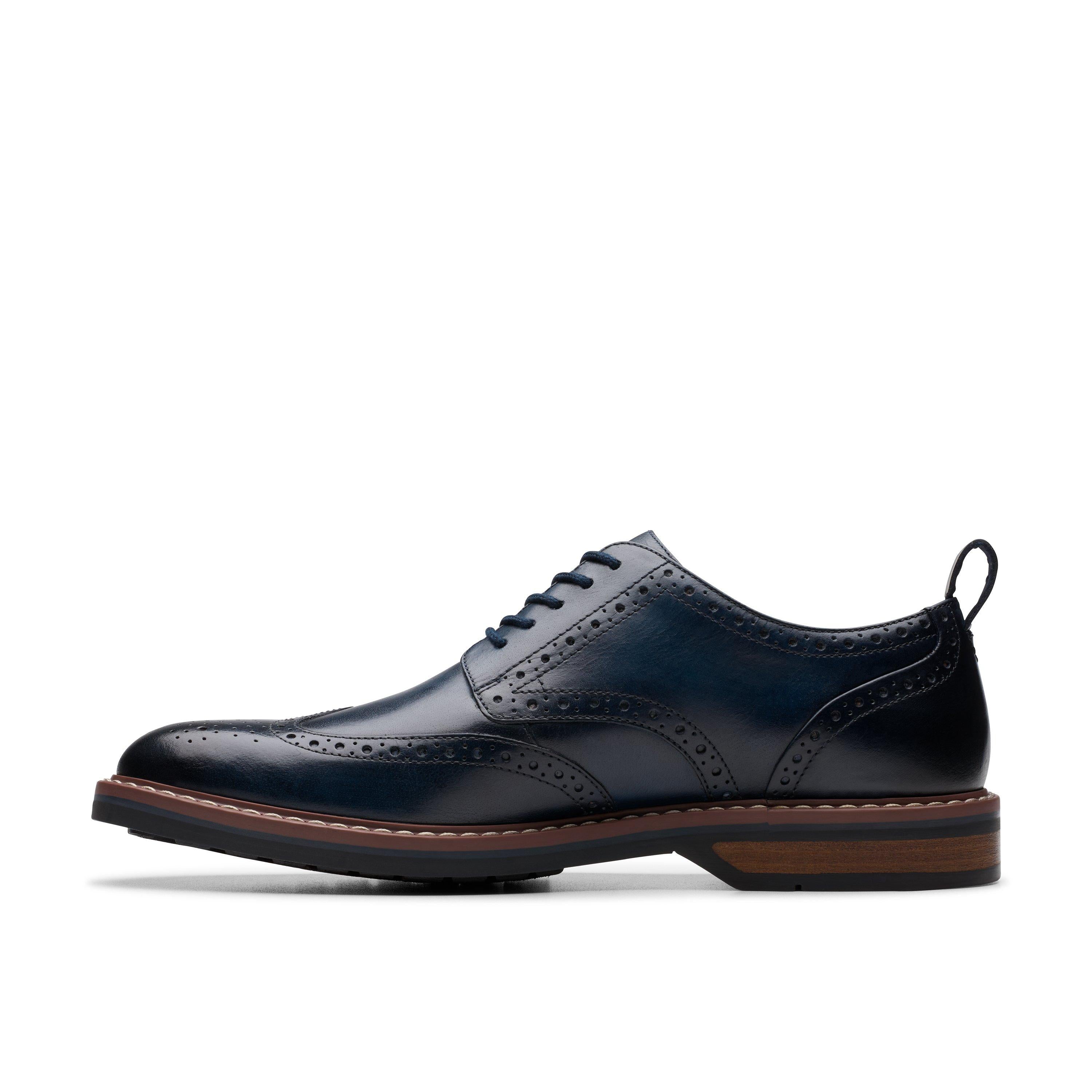Contrast Stitch Welt Wingtip Brogue Leather Derby Shoe