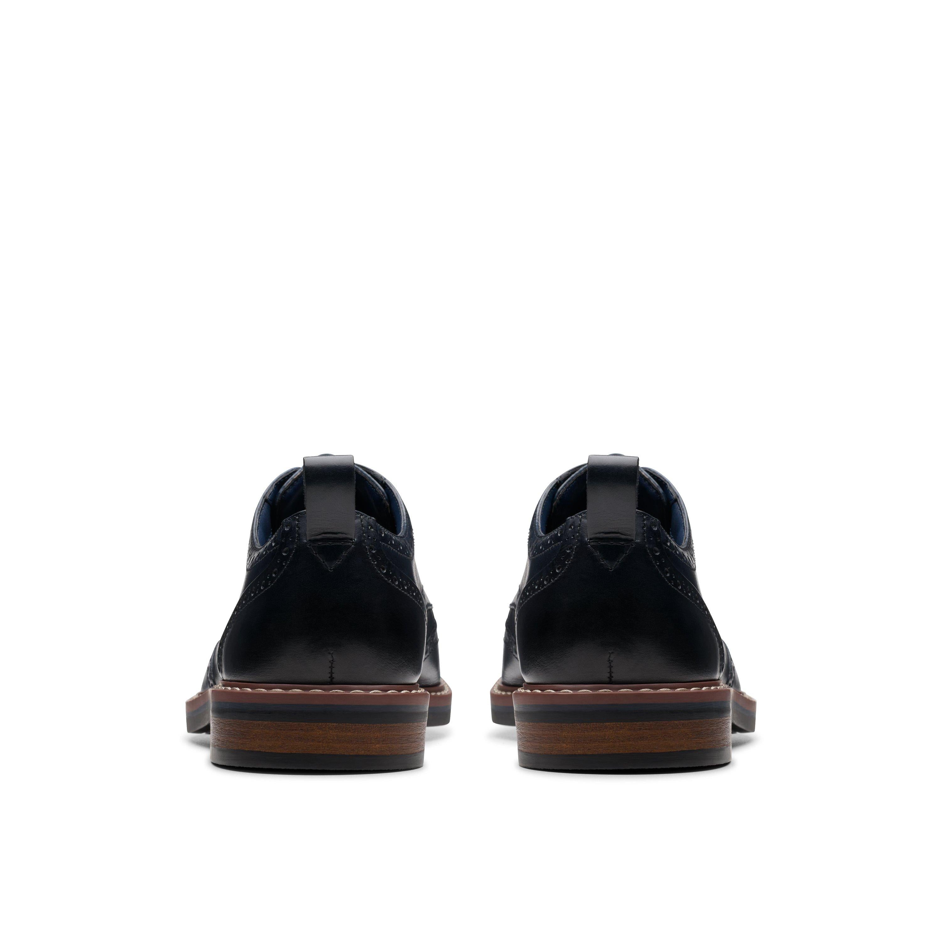 Contrast Stitch Welt Wingtip Brogue Leather Derby Shoe