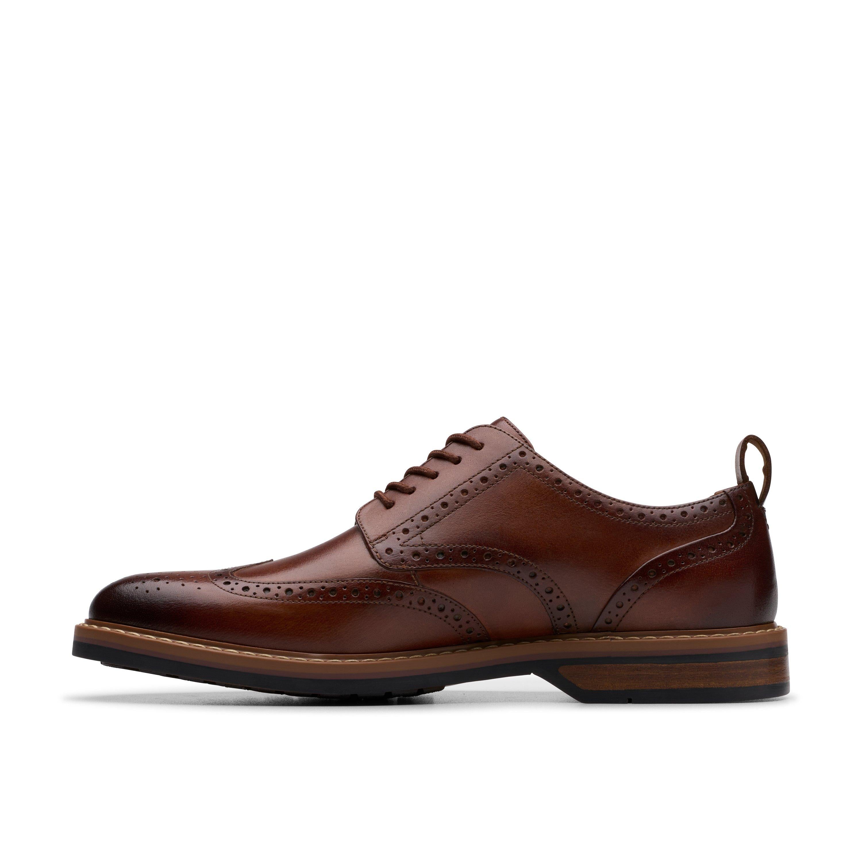 Contrast Welt Leather Wingtip Brogue Derby Shoe