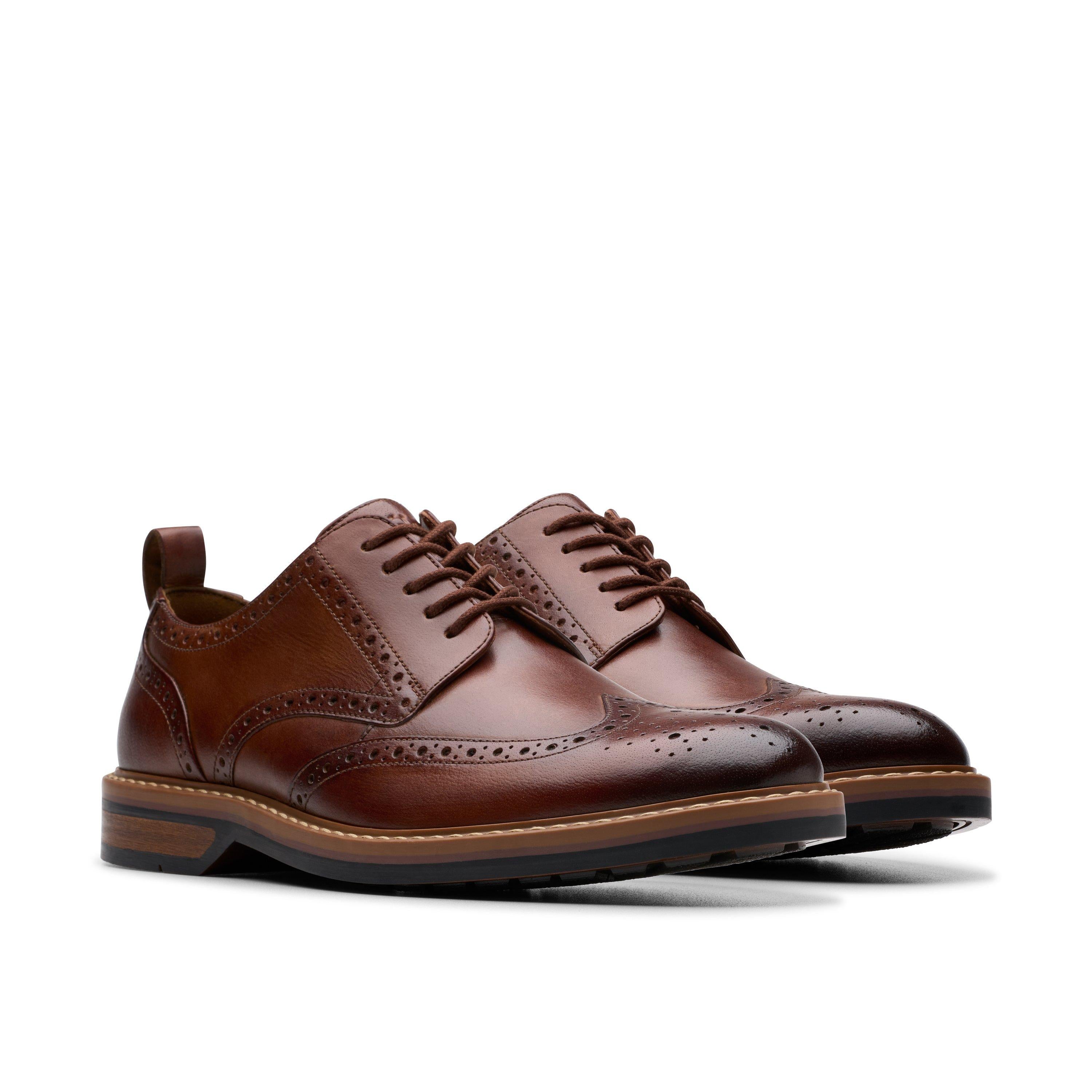 Contrast Welt Leather Wingtip Brogue Derby Shoe