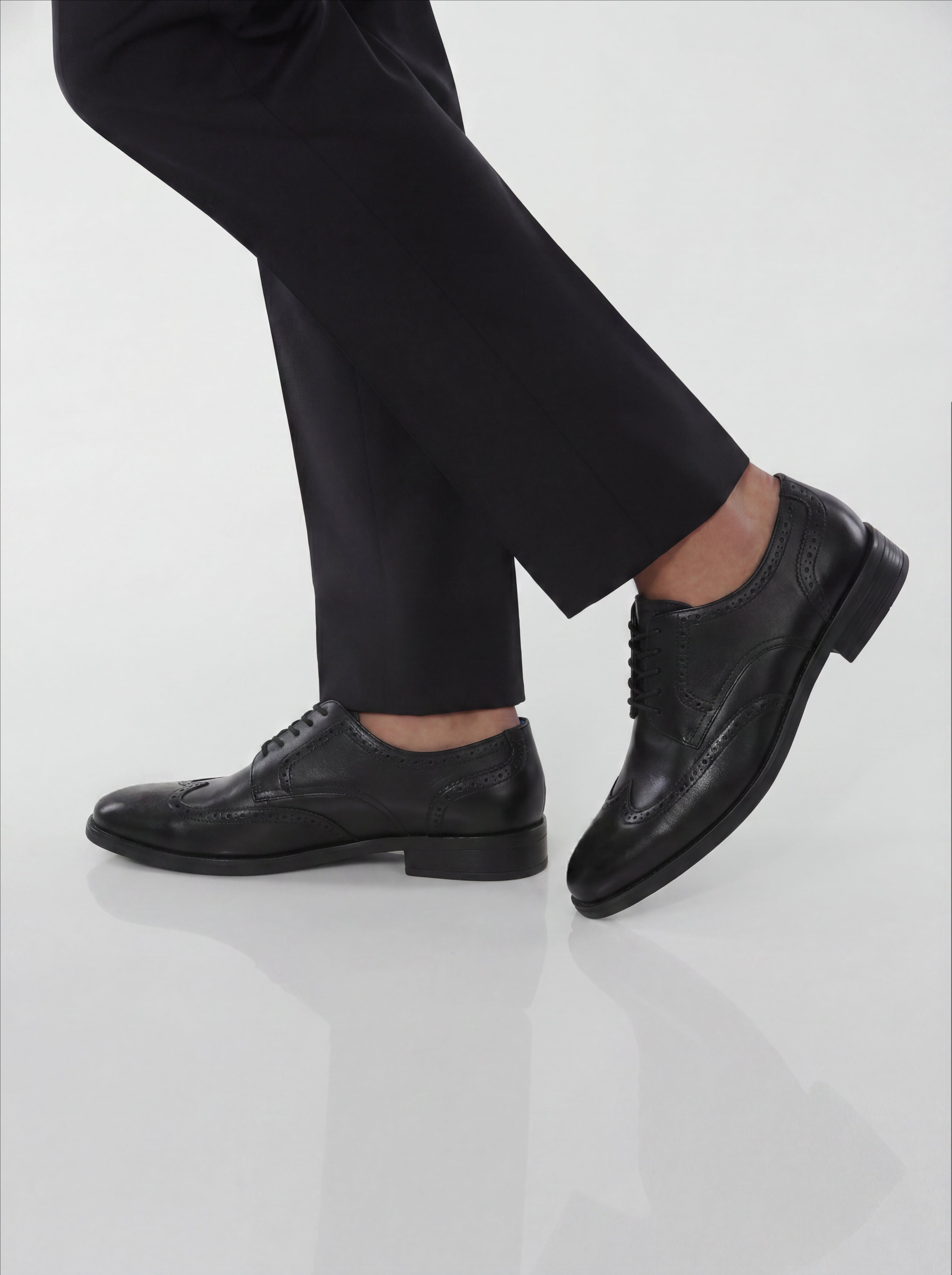 Men's Bedford Wingtip Lace-Up Shoe