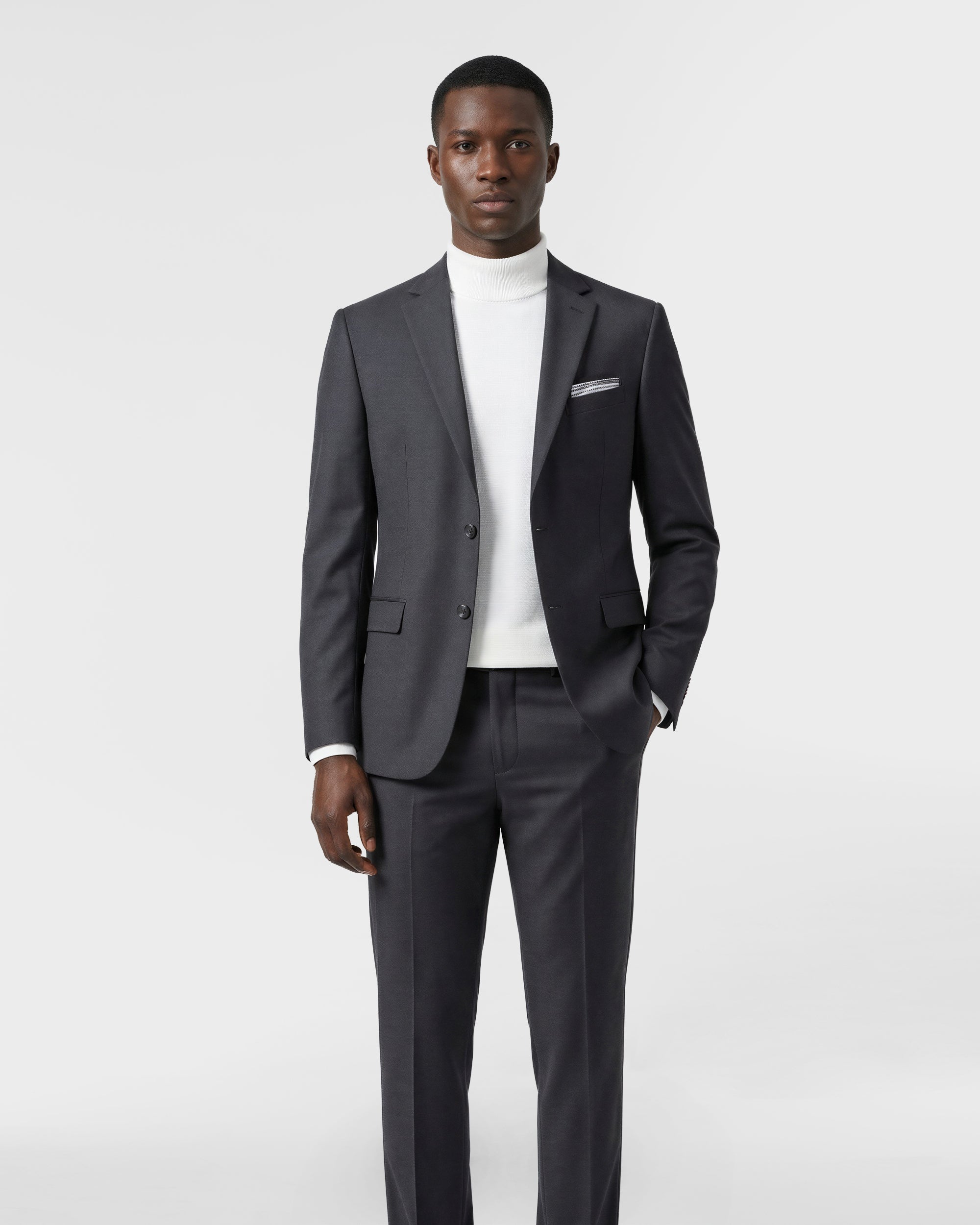 Classic fit men's suit in charcoal from Hollywood Suits