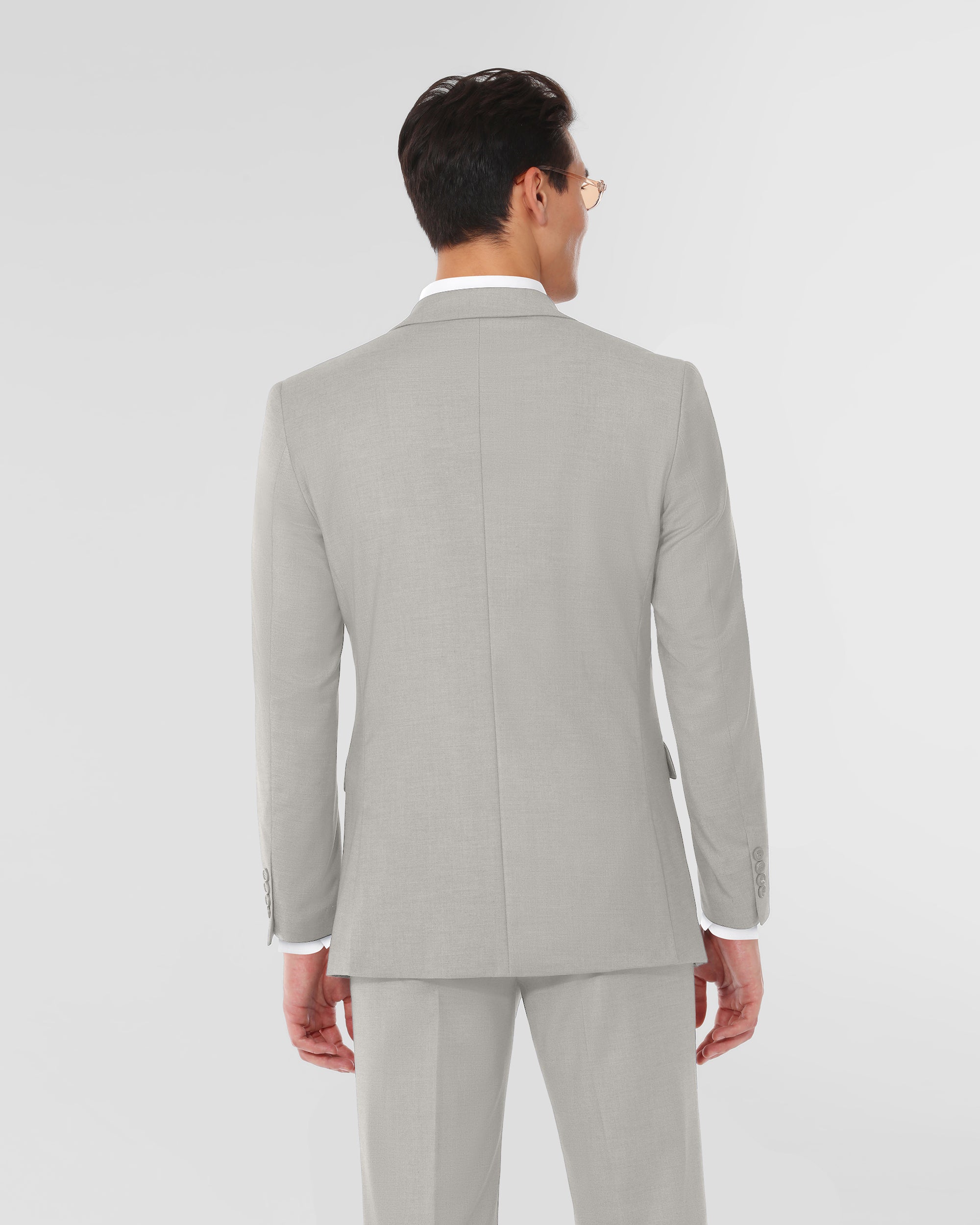 Performance Modern Fit Suit