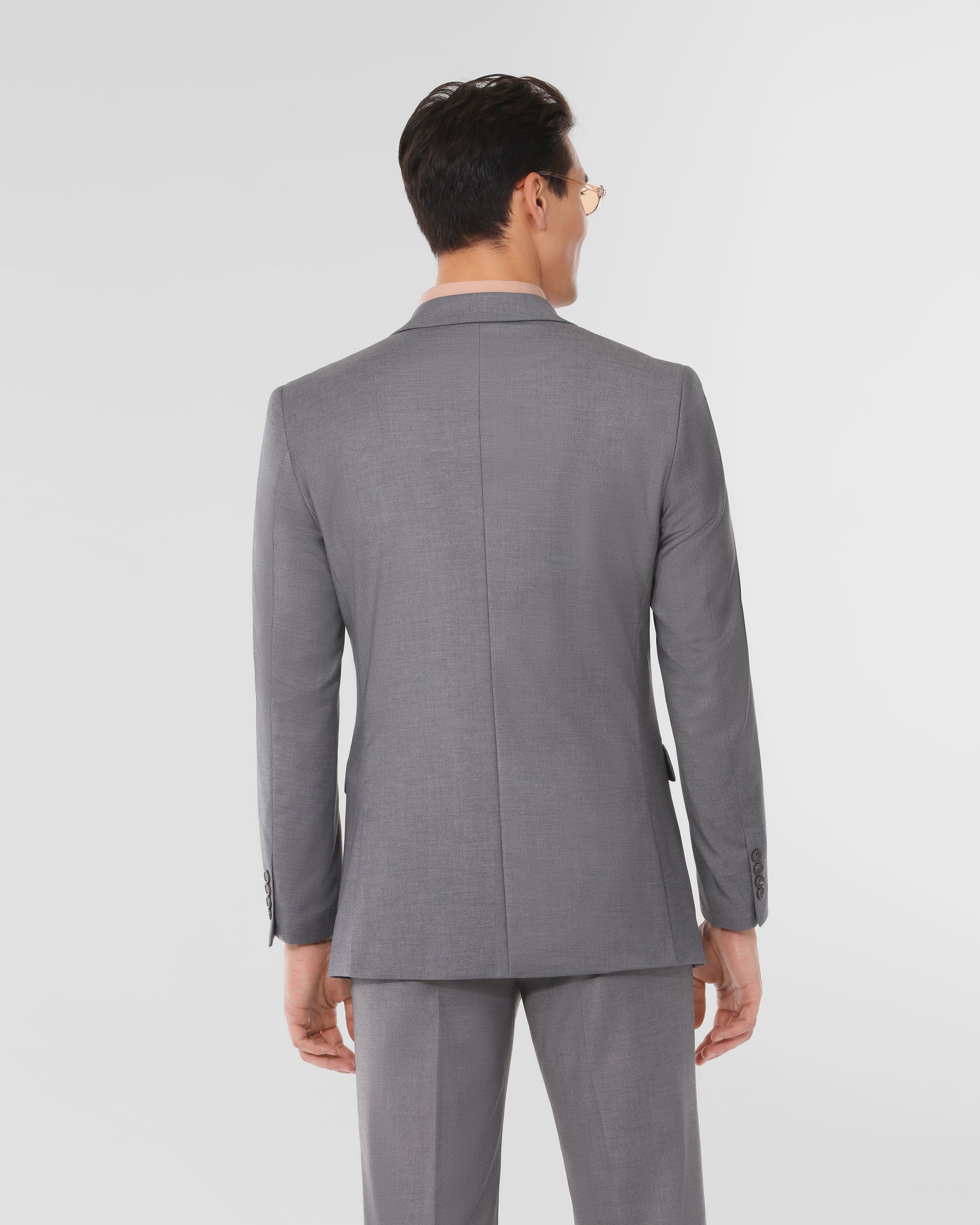 Performance Modern Fit Suit with Vest