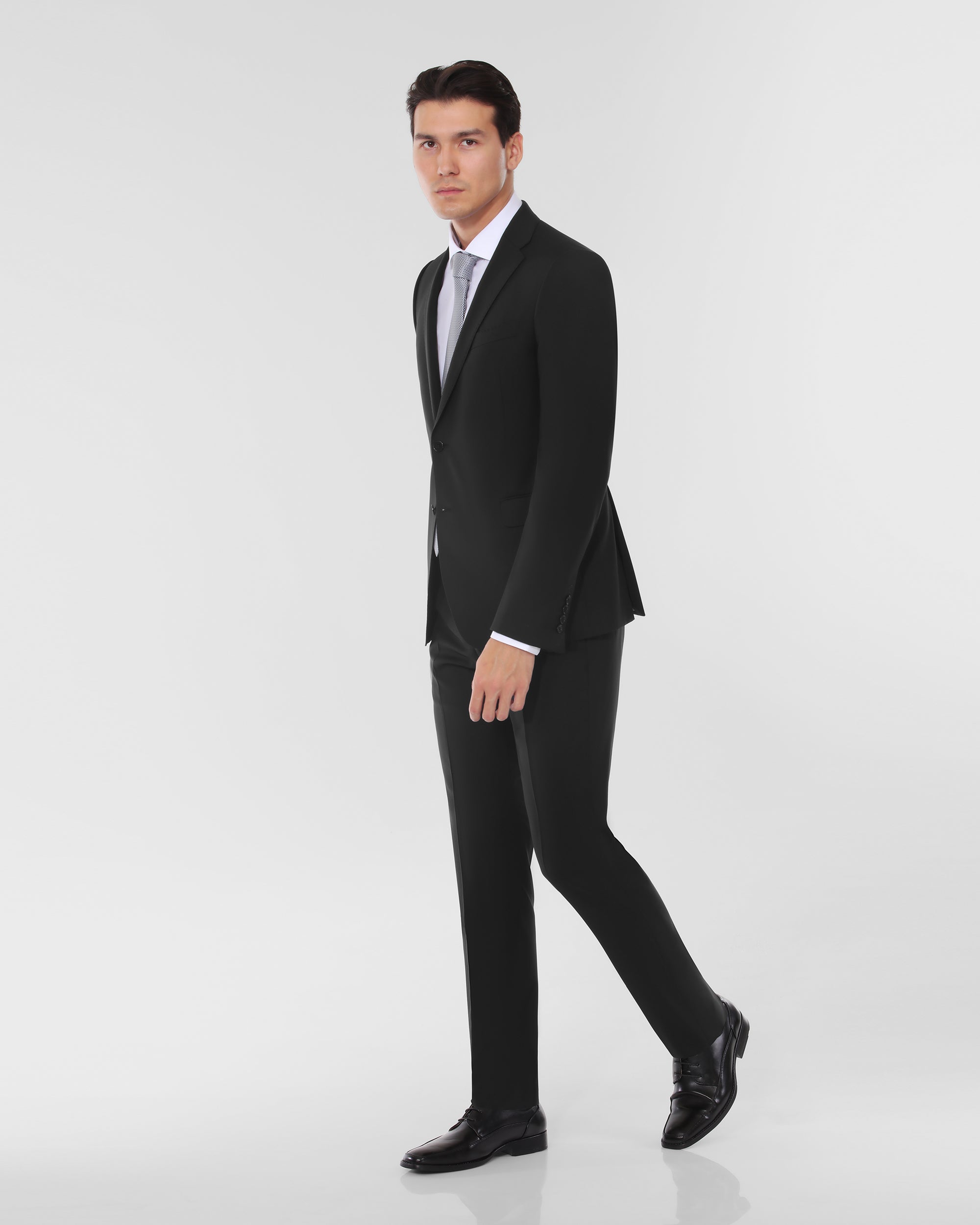 Modern Fit Luxury Wool Suit
