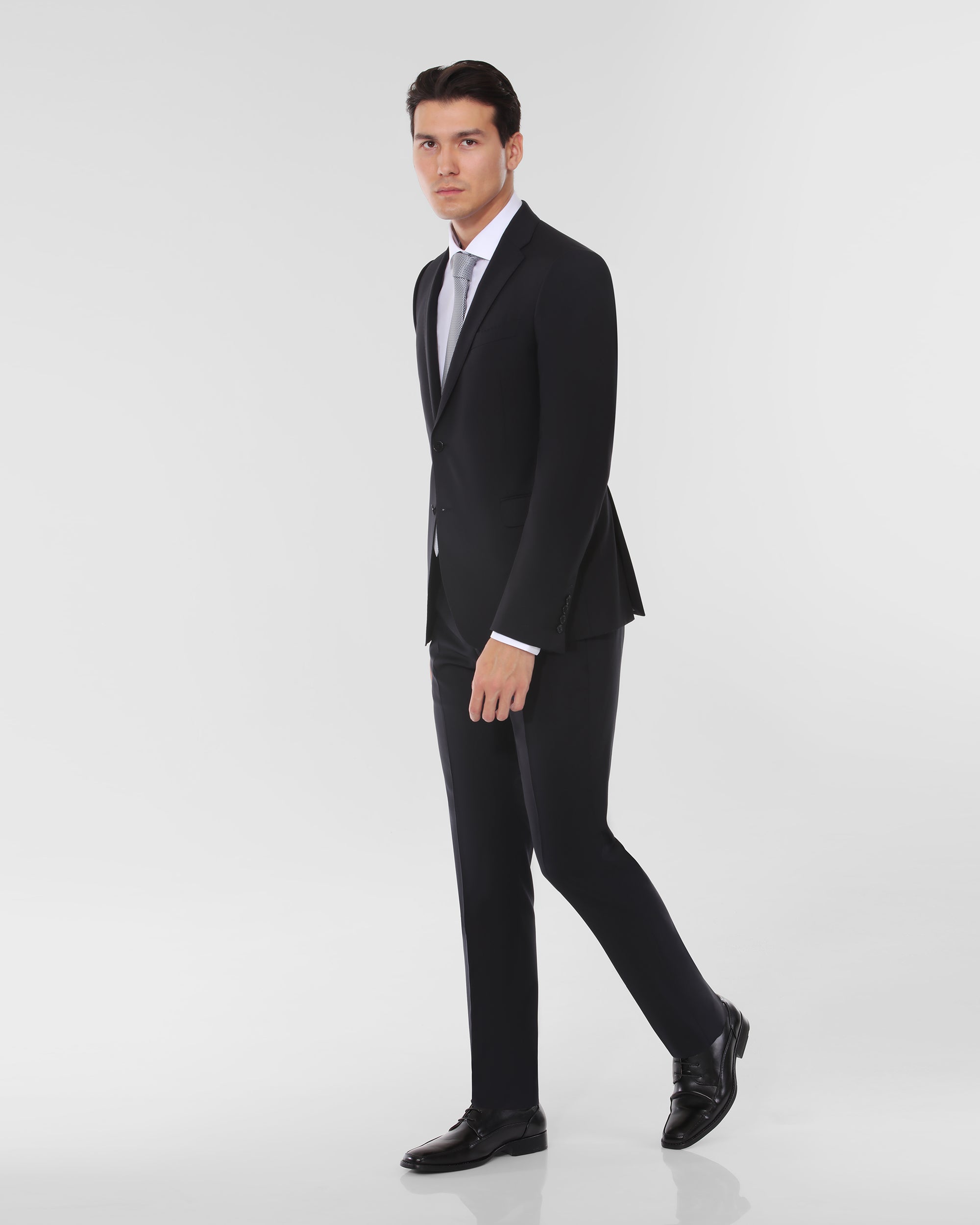 Modern Fit Luxury Wool Suit