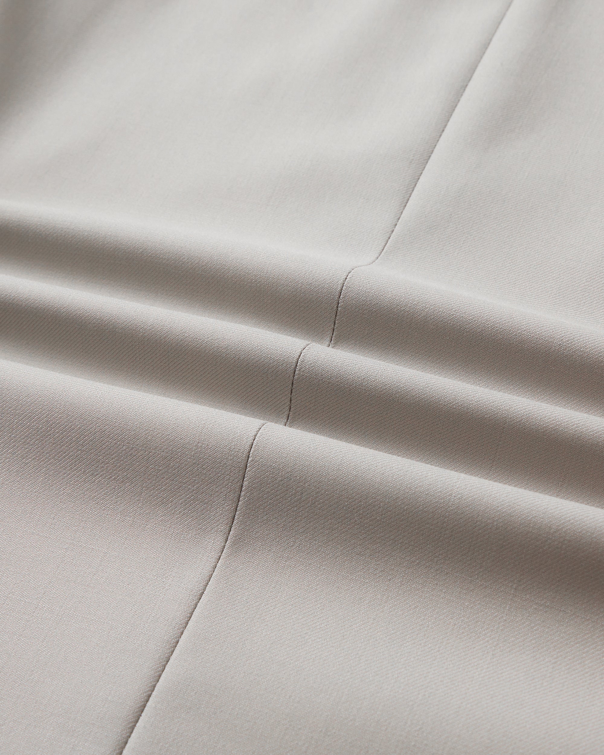 Luxury Wool Tailored Fit Suit