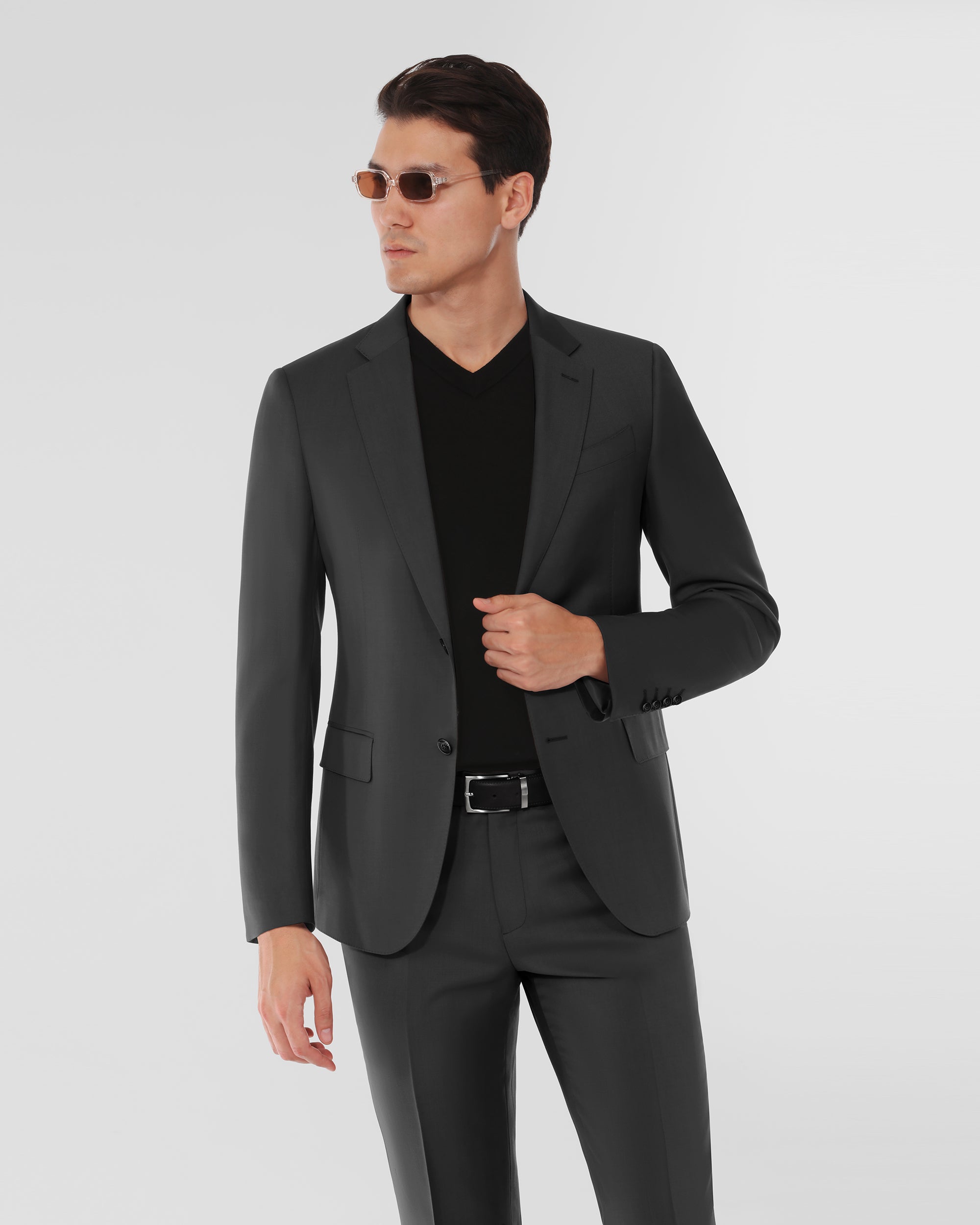 Luxury Wool Tailored Fit Suit