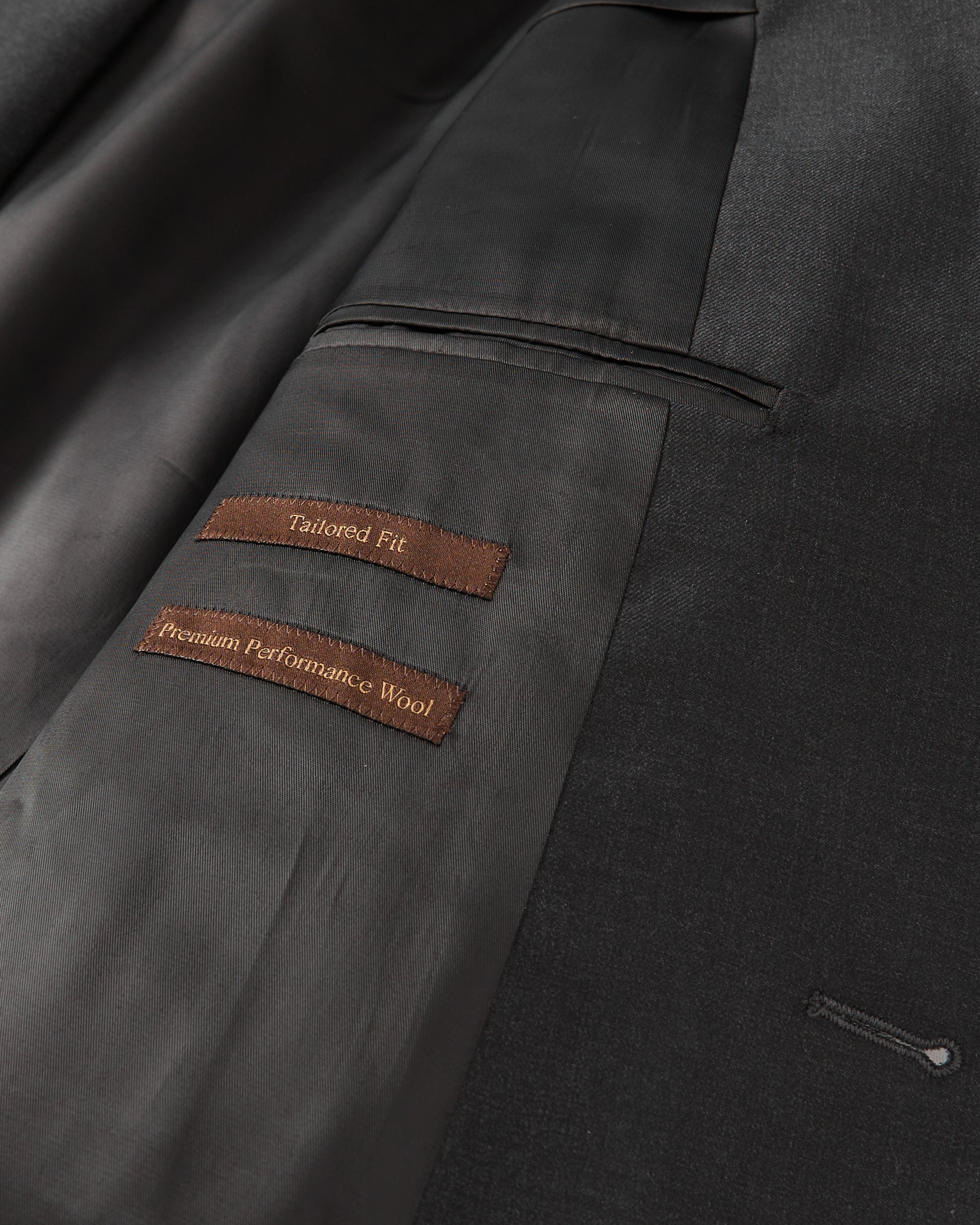 Luxury Wool Tailored Fit Suit