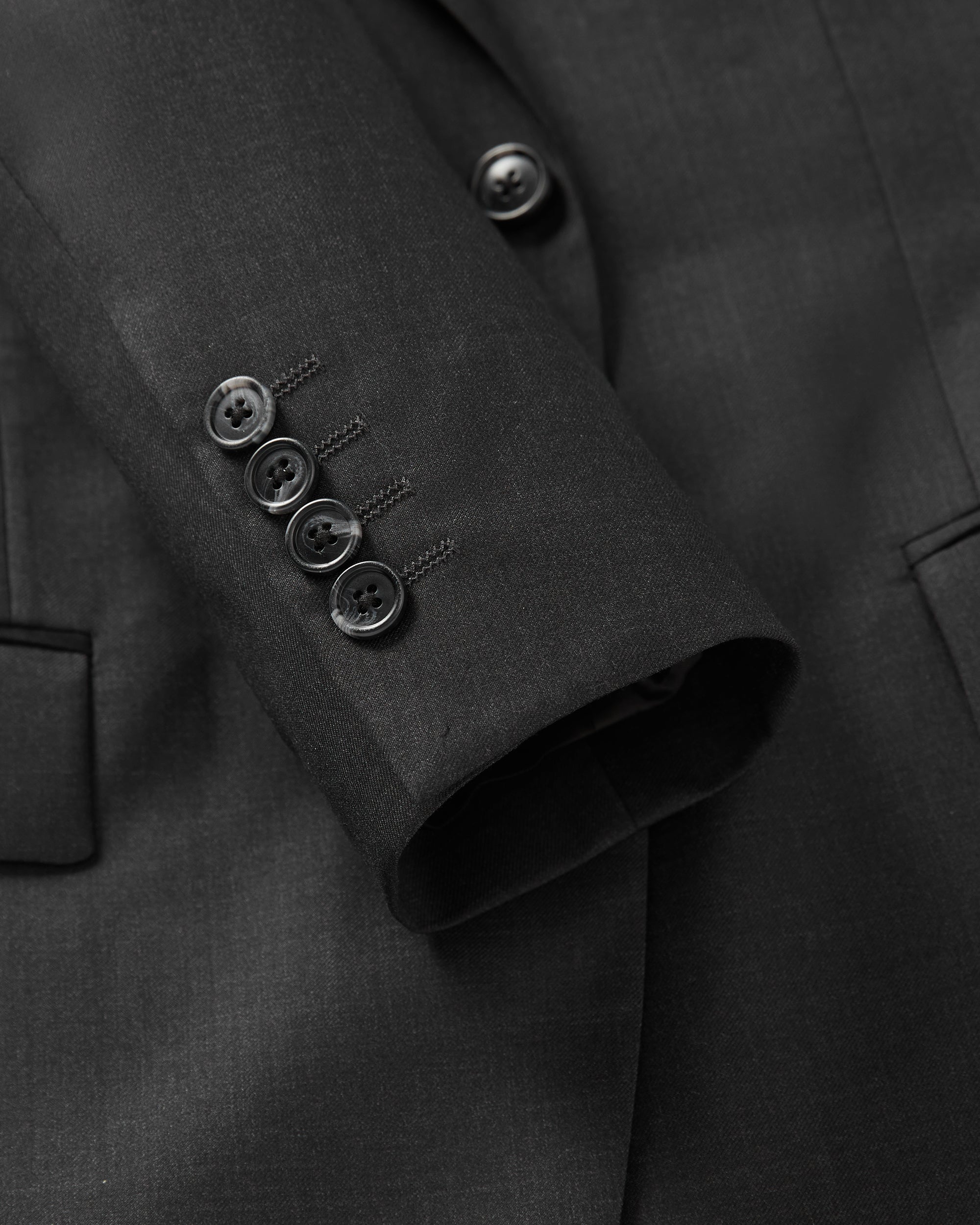 Luxury Wool Tailored Fit Suit