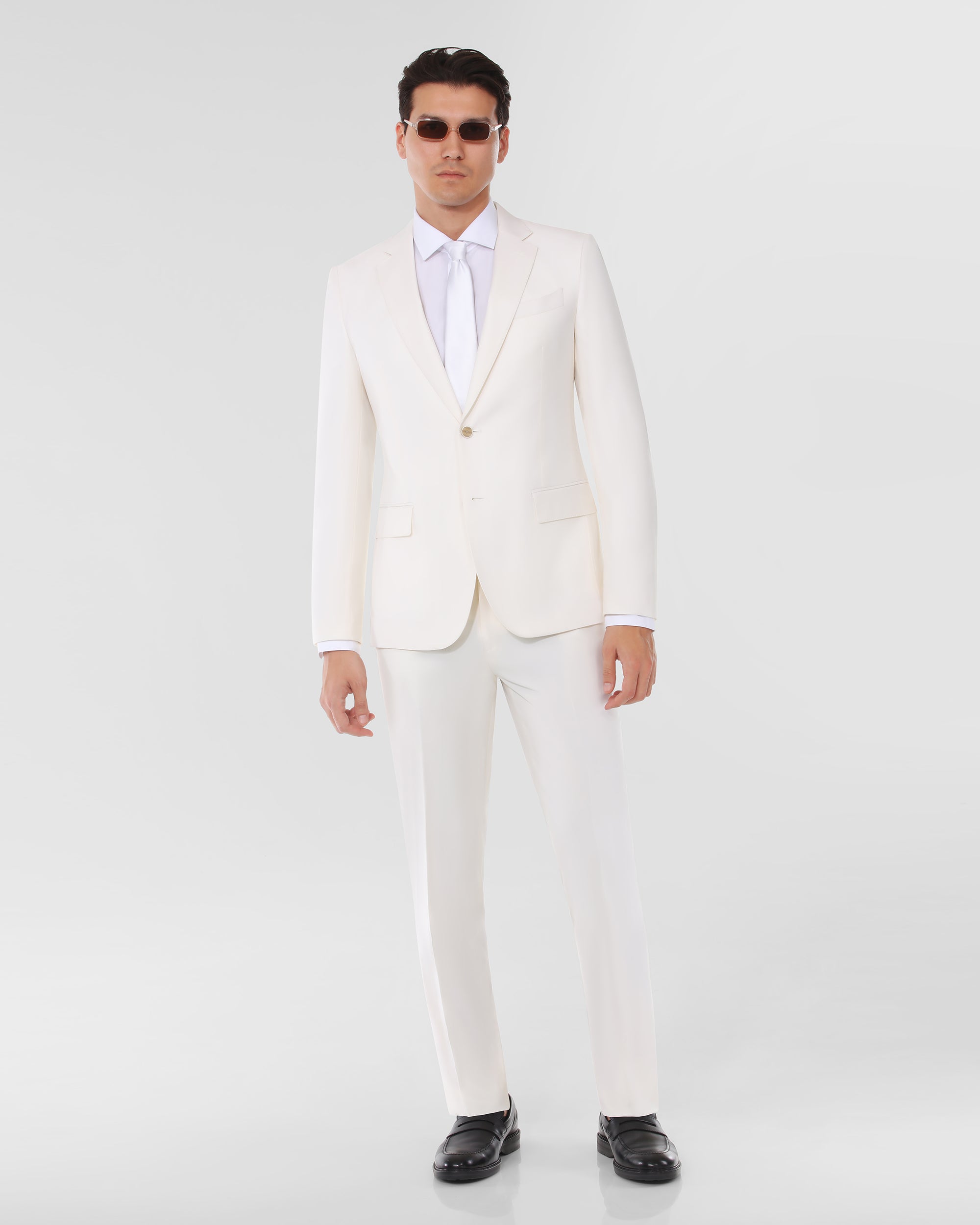 Luxury Wool Tailored Fit Suit