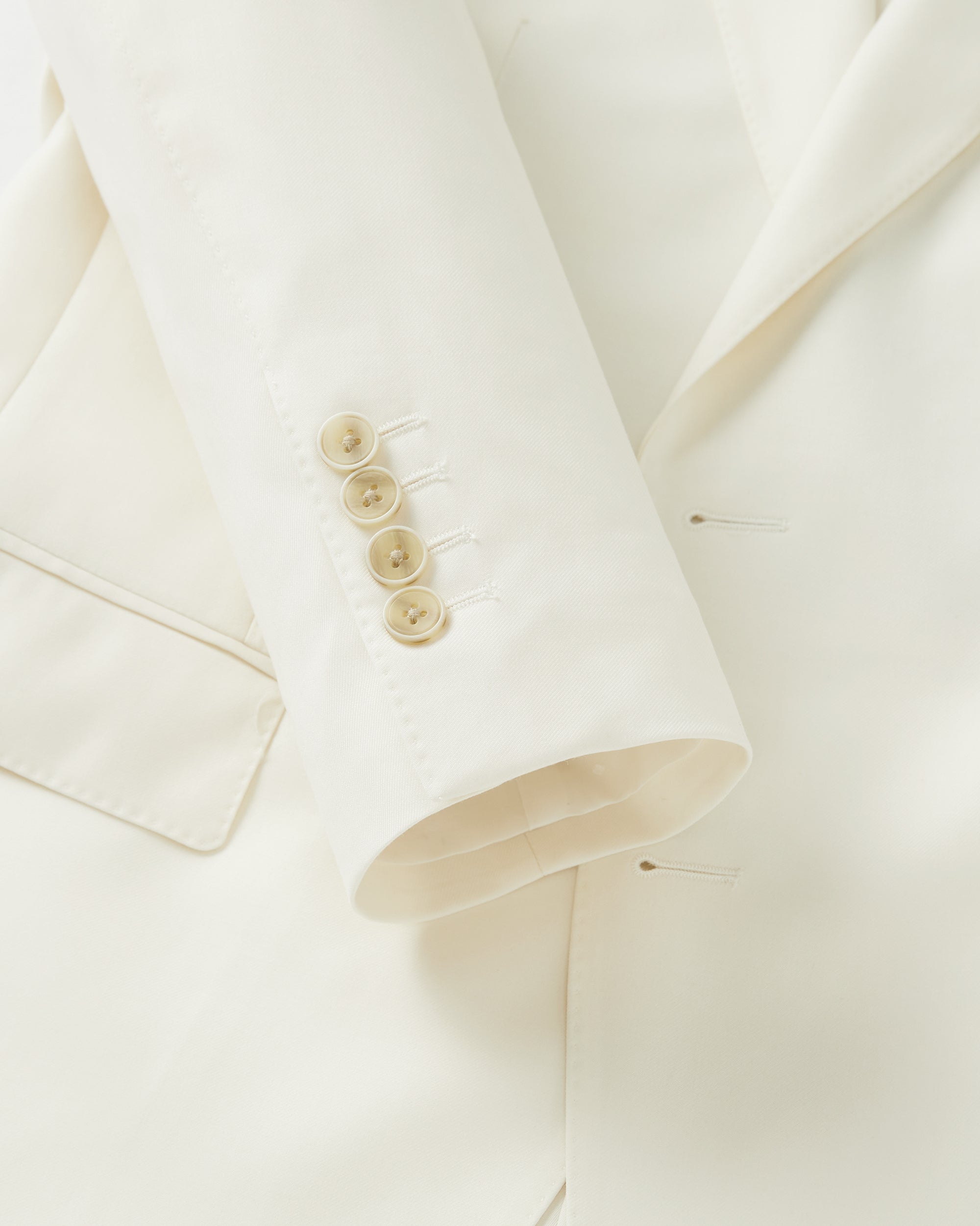 Luxury Wool Tailored Fit Suit