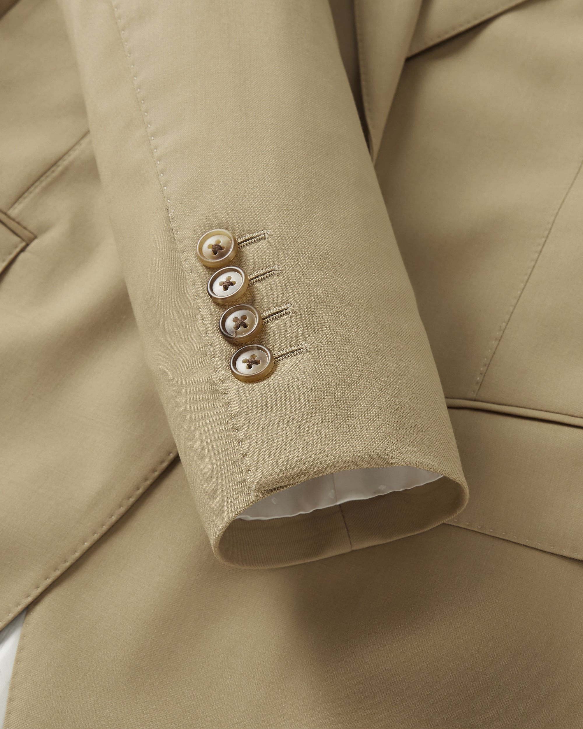 Luxury Wool Tailored Fit Suit