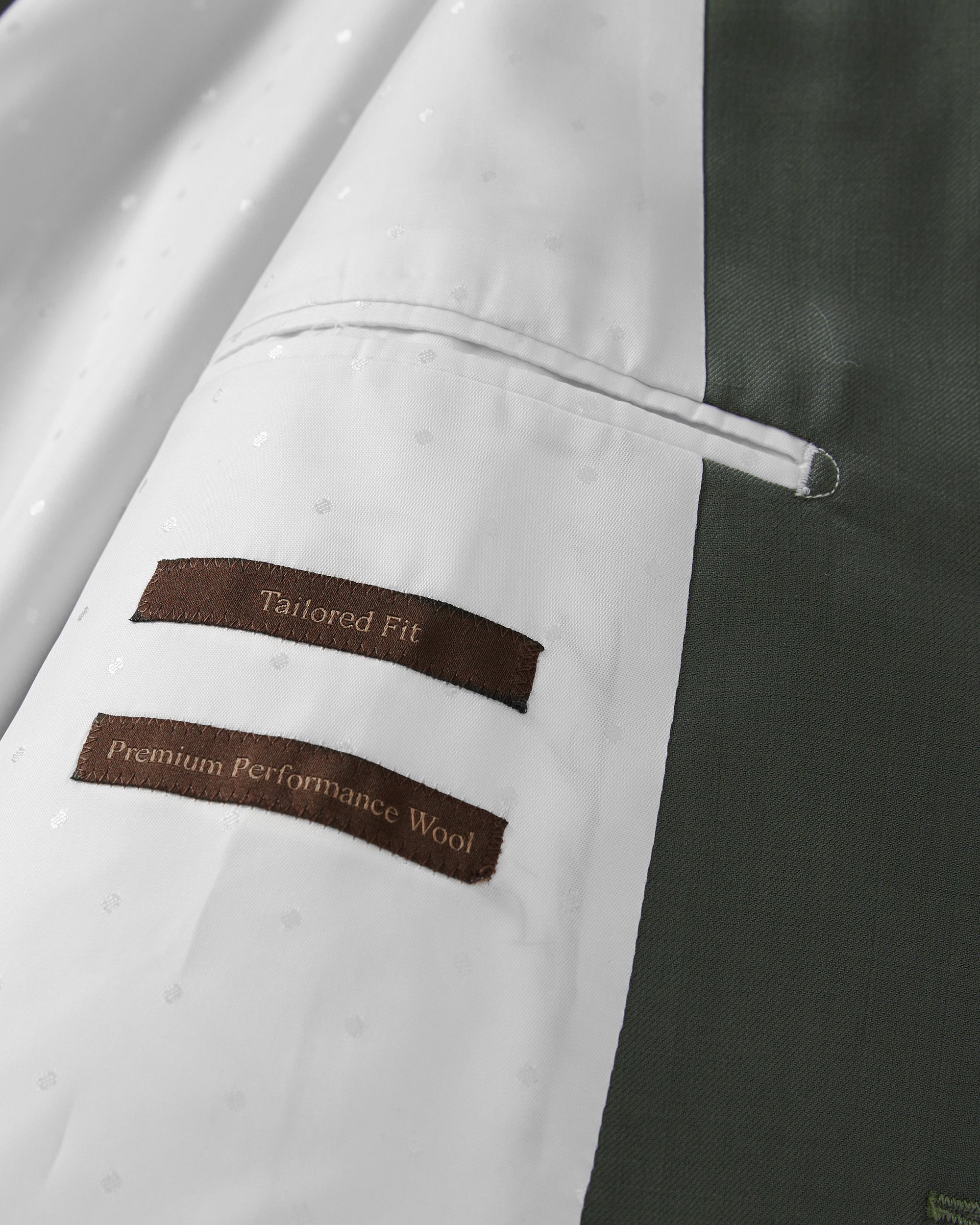 Luxury Wool Tailored Fit Suit