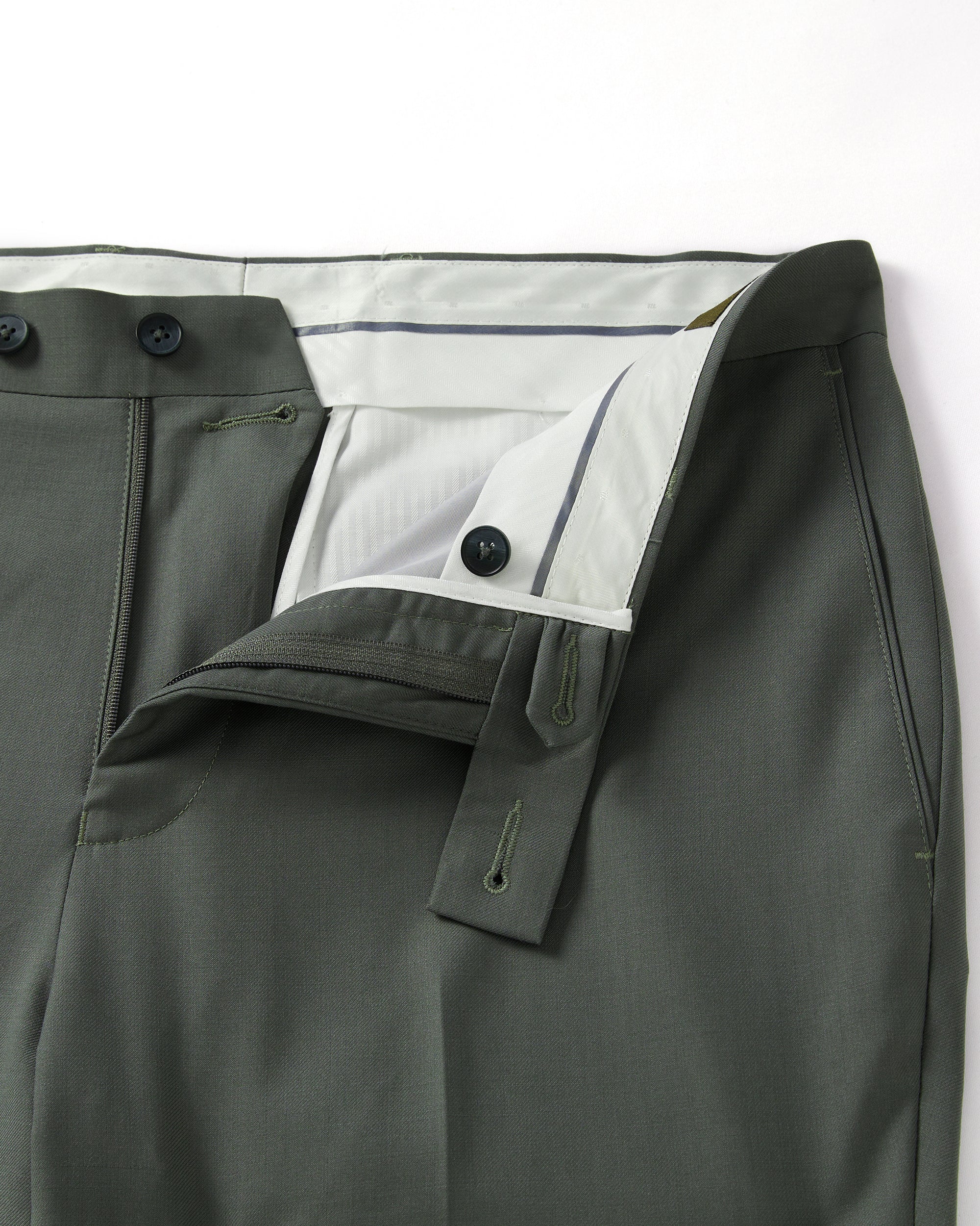 Luxury Wool Tailored Fit Suit