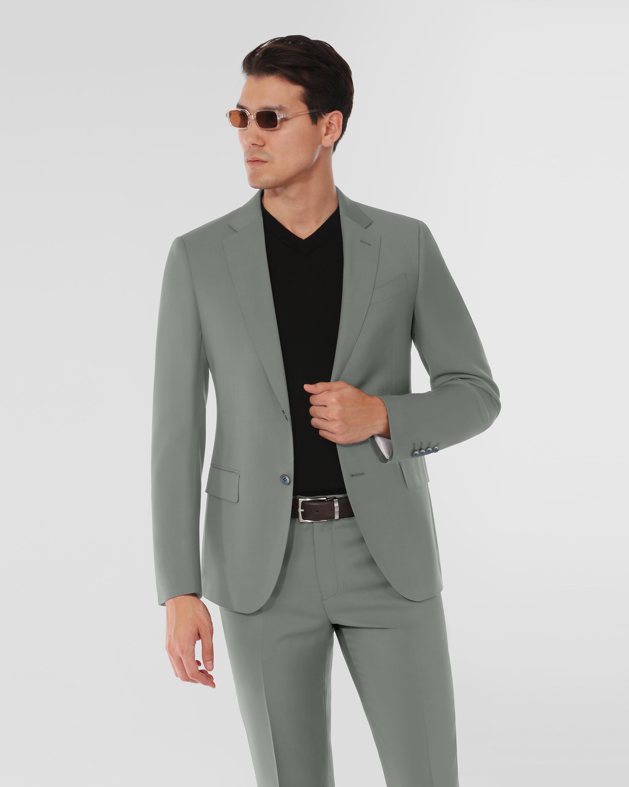 Luxury Wool Tailored Fit Suit