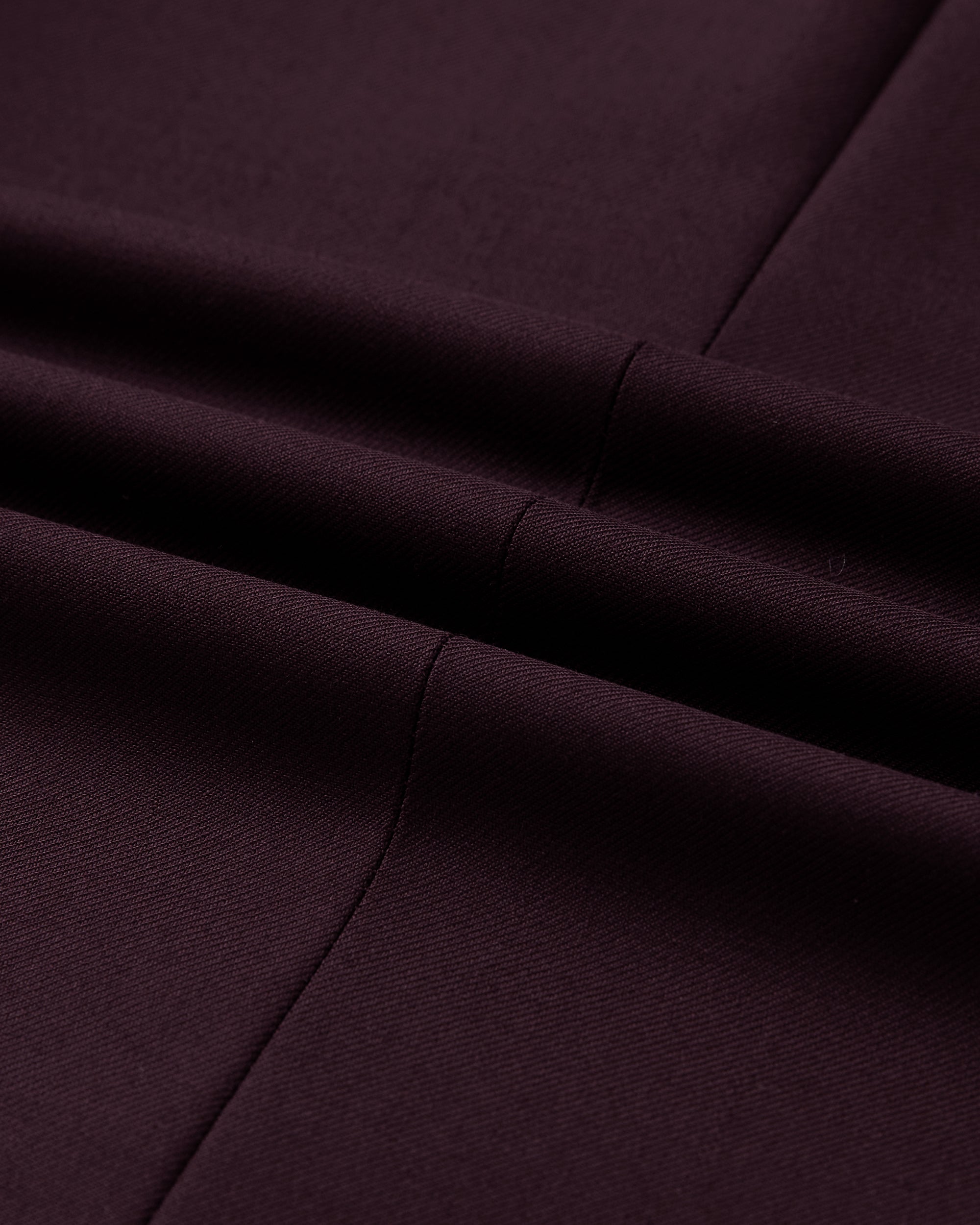 Luxury Wool Tailored Fit Suit