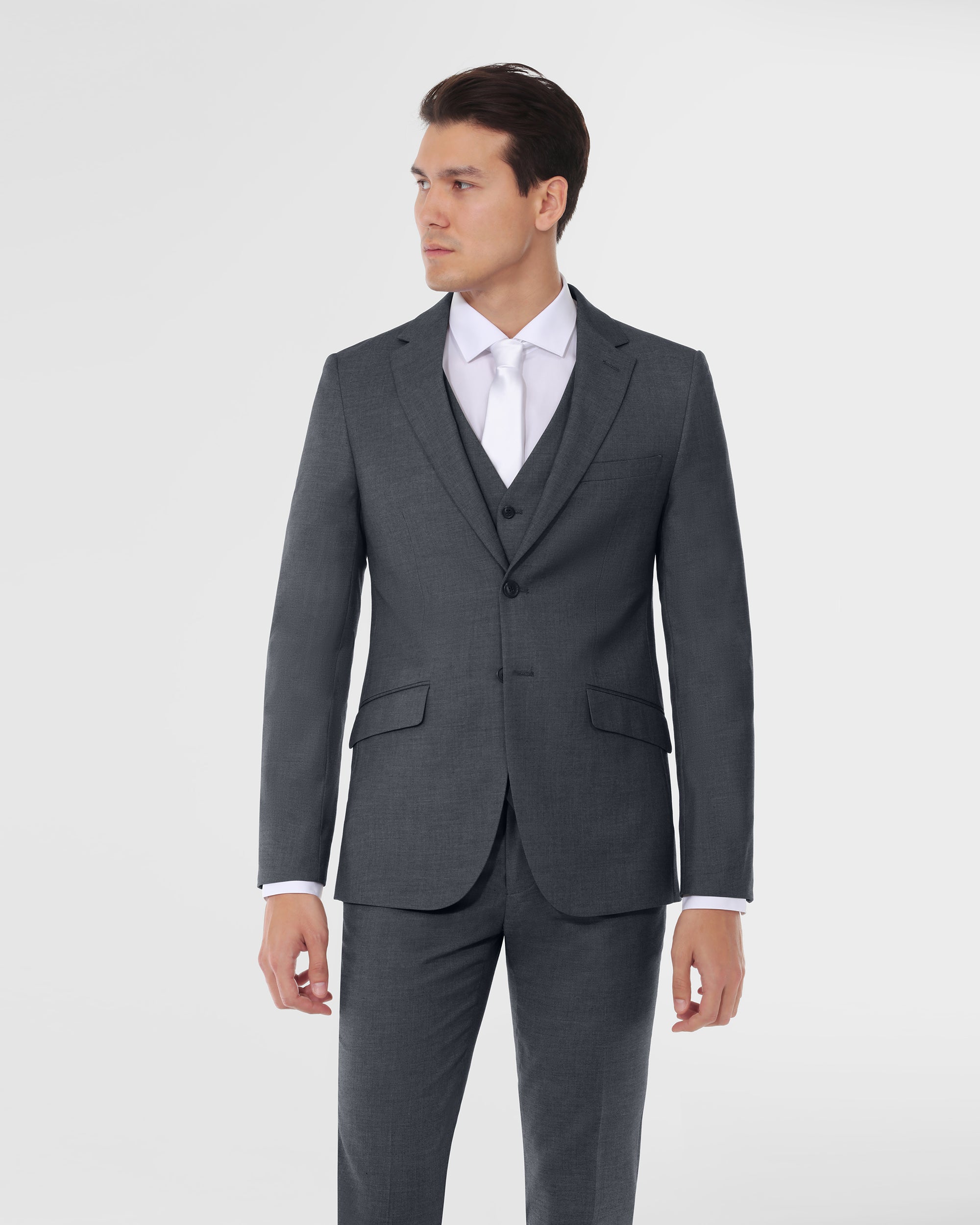 Performance Modern Fit Suit with Vest