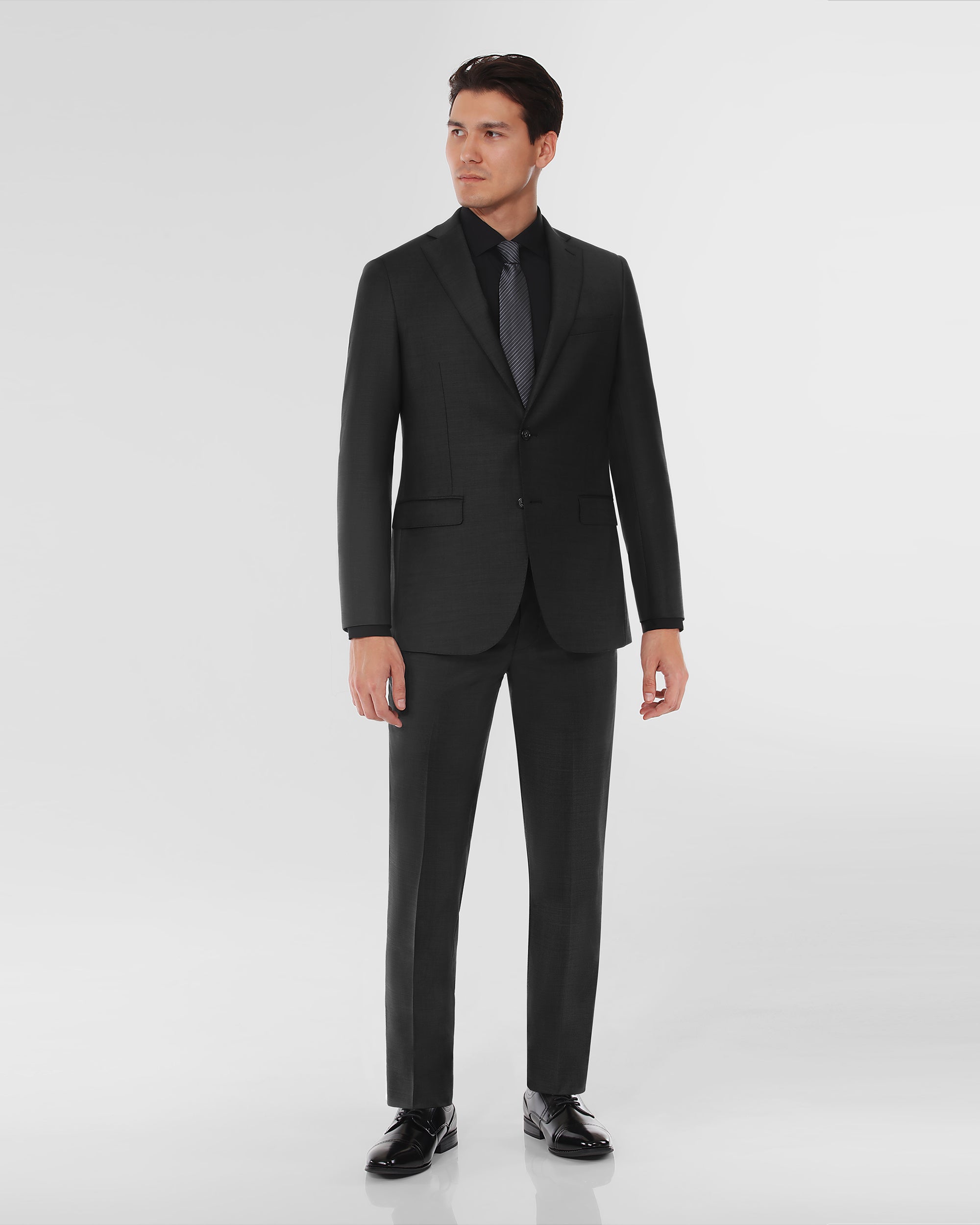 Wool Blend Modern Fit Suit