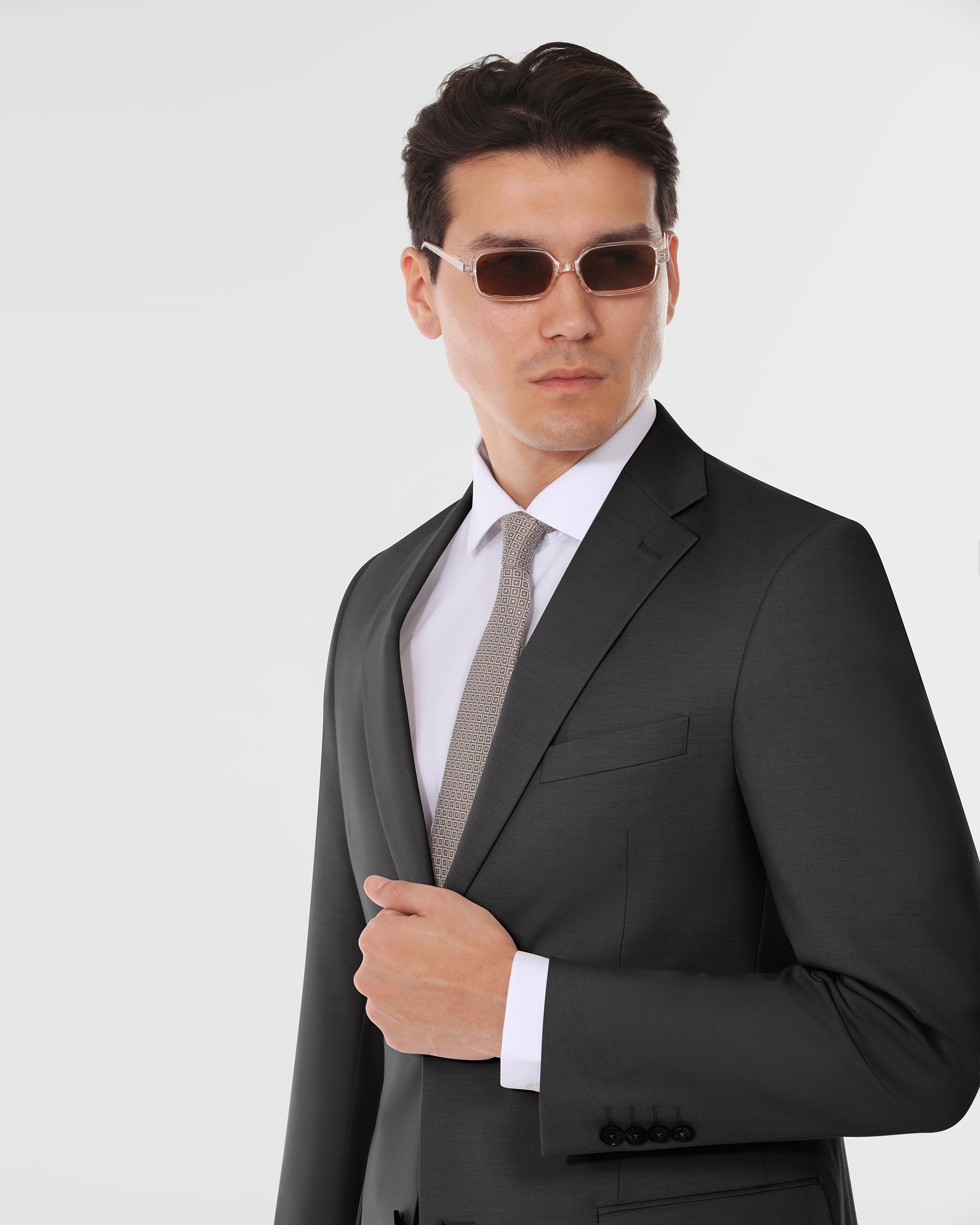 Contemporary Modern Fit Suit