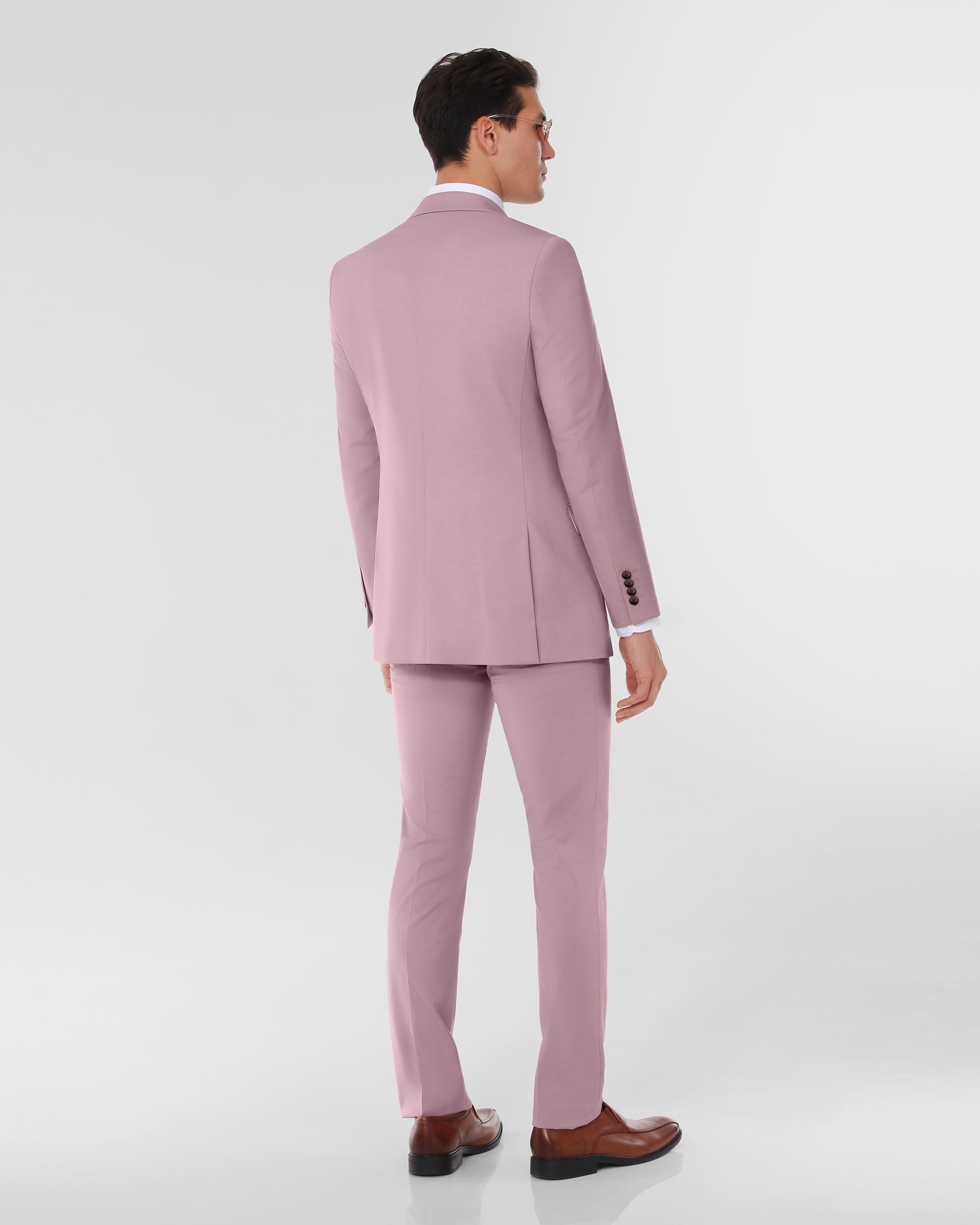 Contemporary Modern Fit Suit