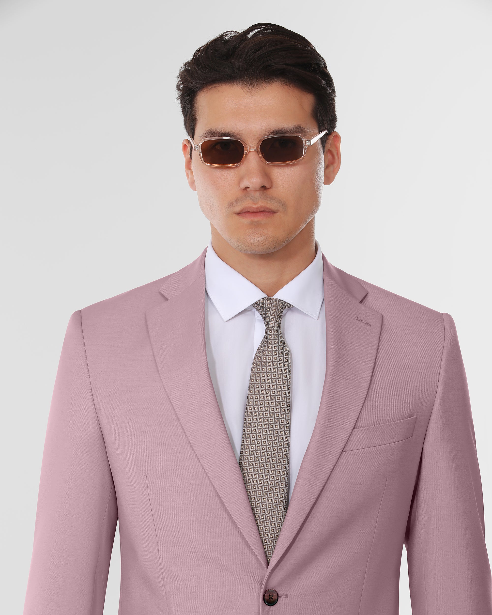 Contemporary Modern Fit Suit