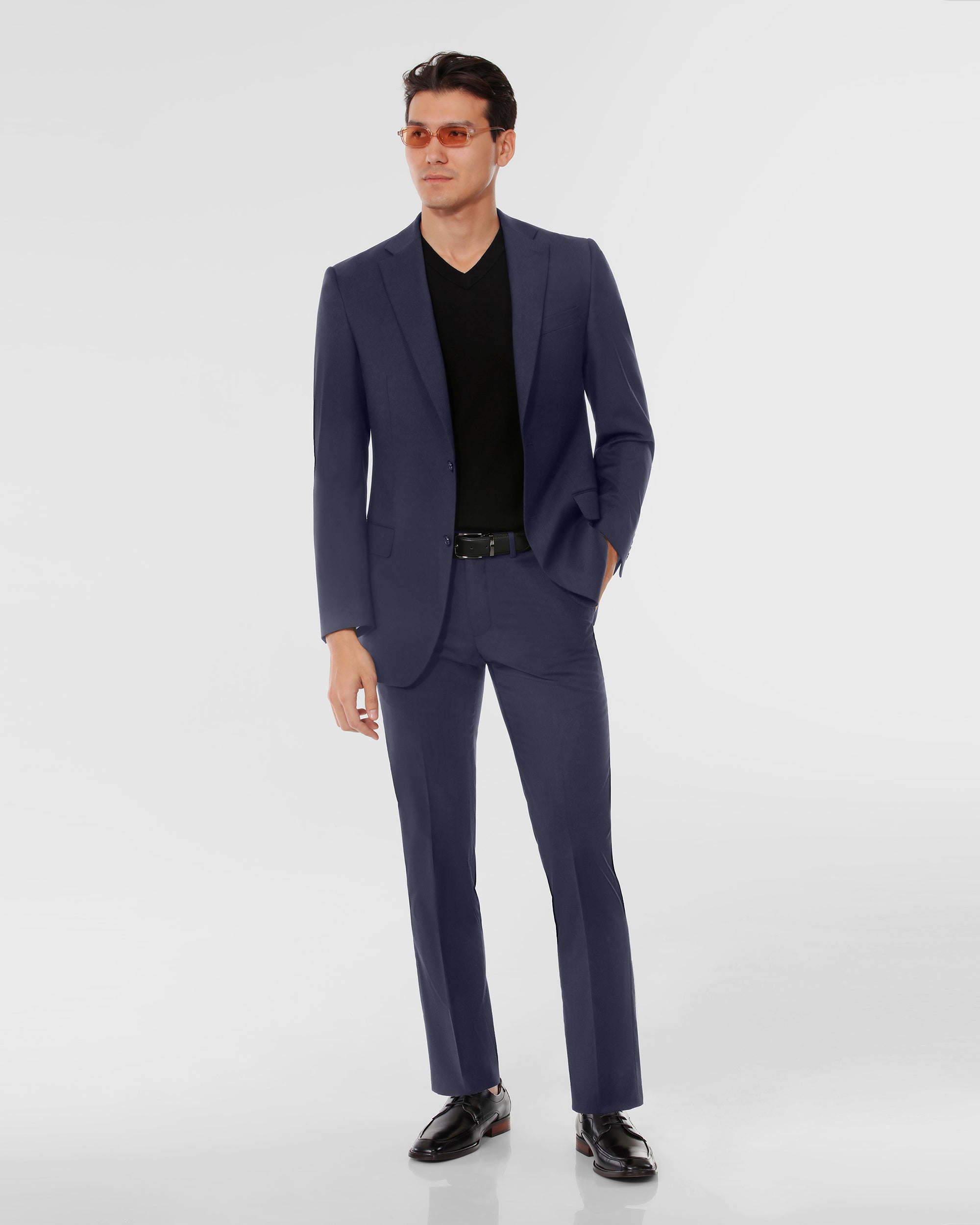 Contemporary Modern Fit Suit